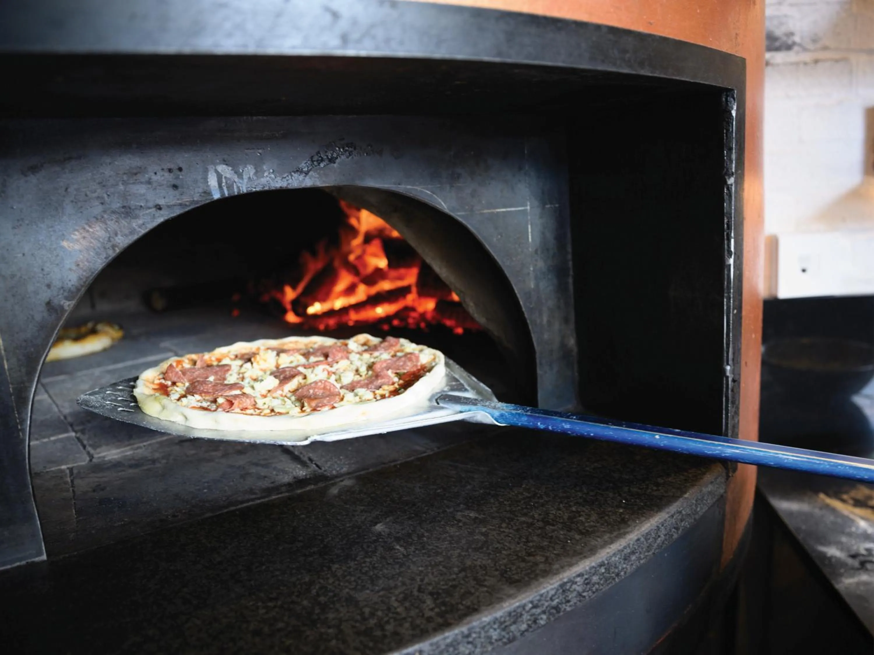 Restaurant/places to eat in Century City Hotel Bridgewater