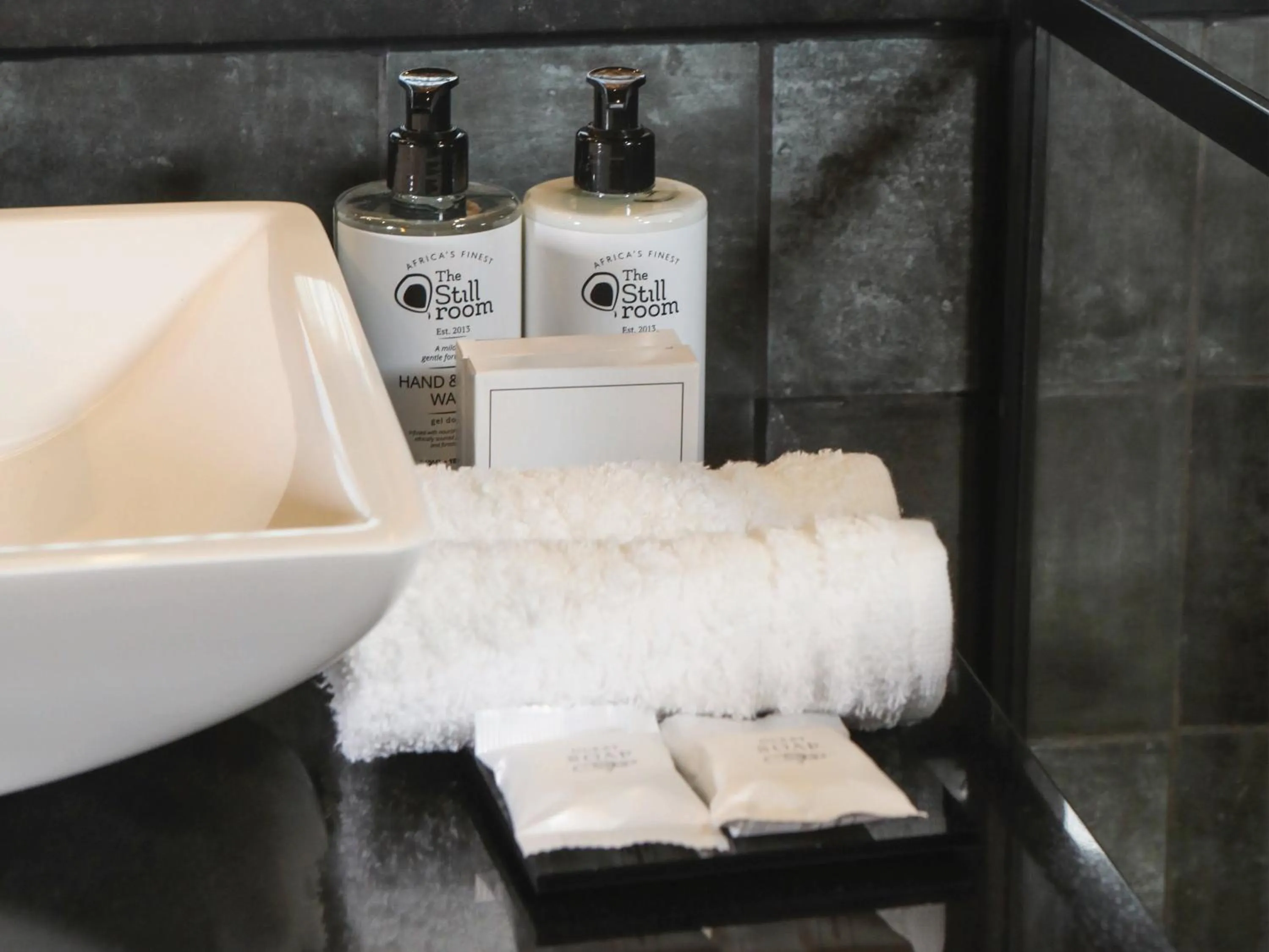 Bathroom in Century City Hotel Bridgewater