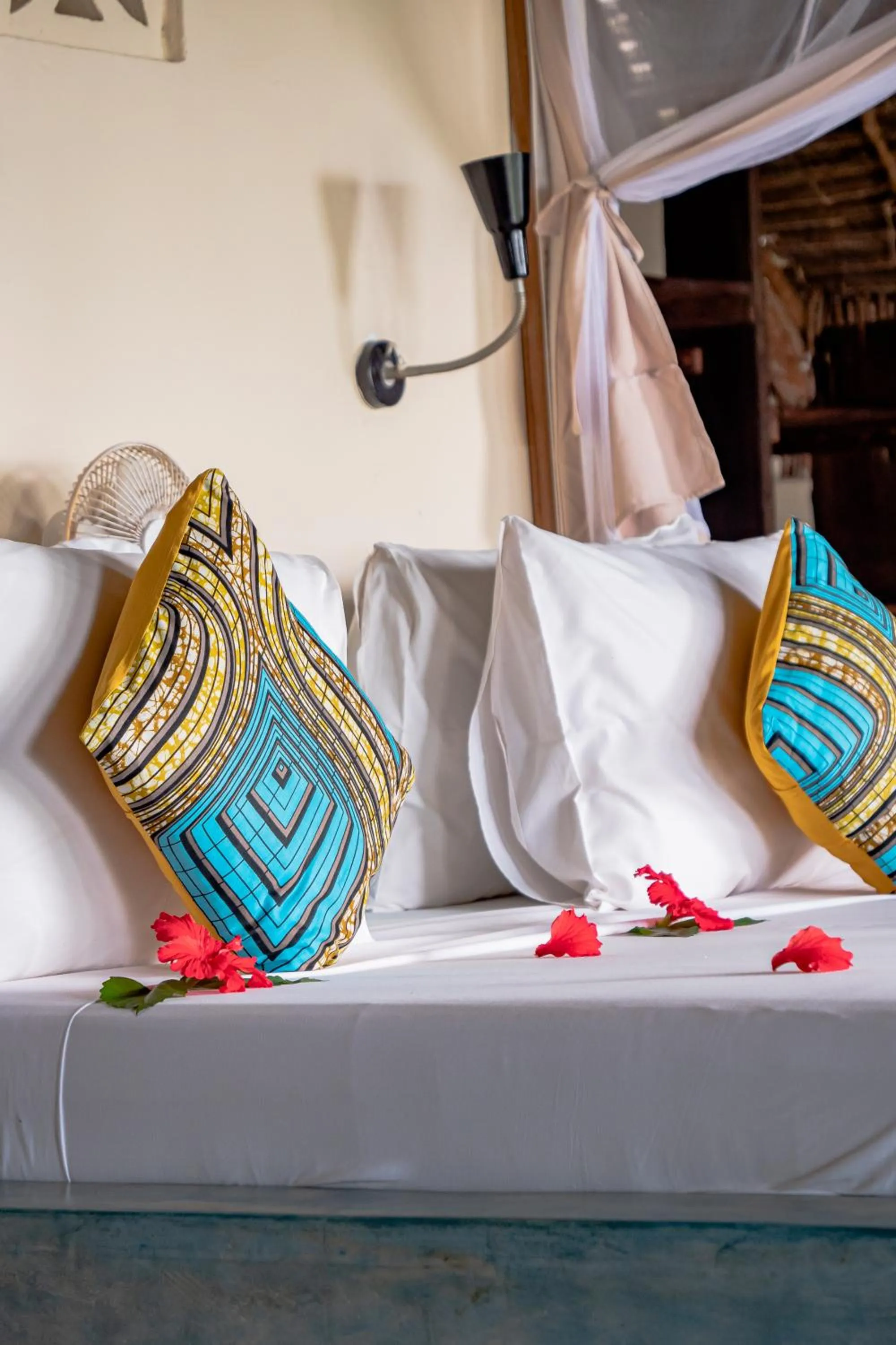 Decorative detail, Bed in Sunshine Marine Lodge