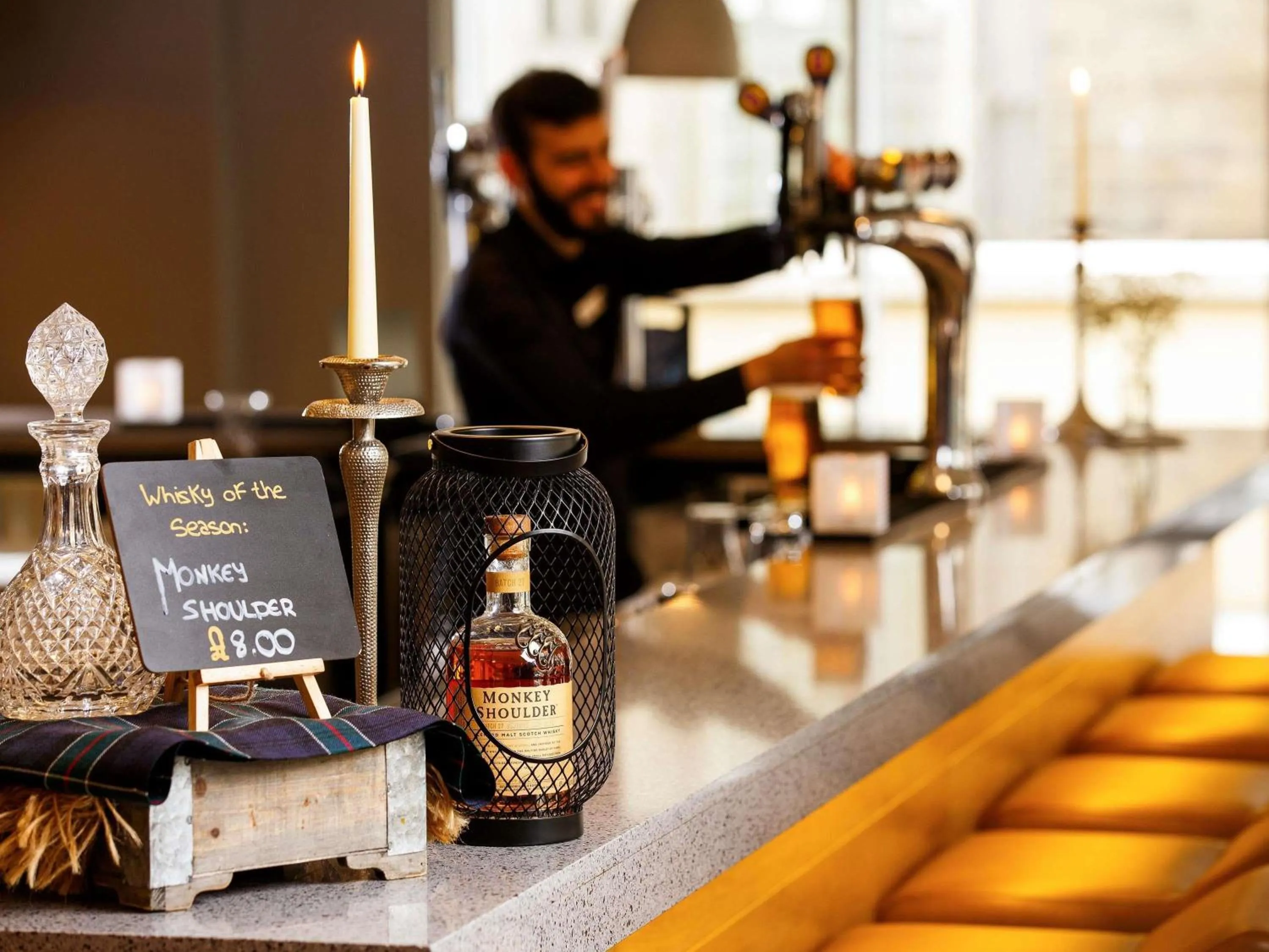 Property building in ibis Edinburgh Centre South Bridge – Royal Mile