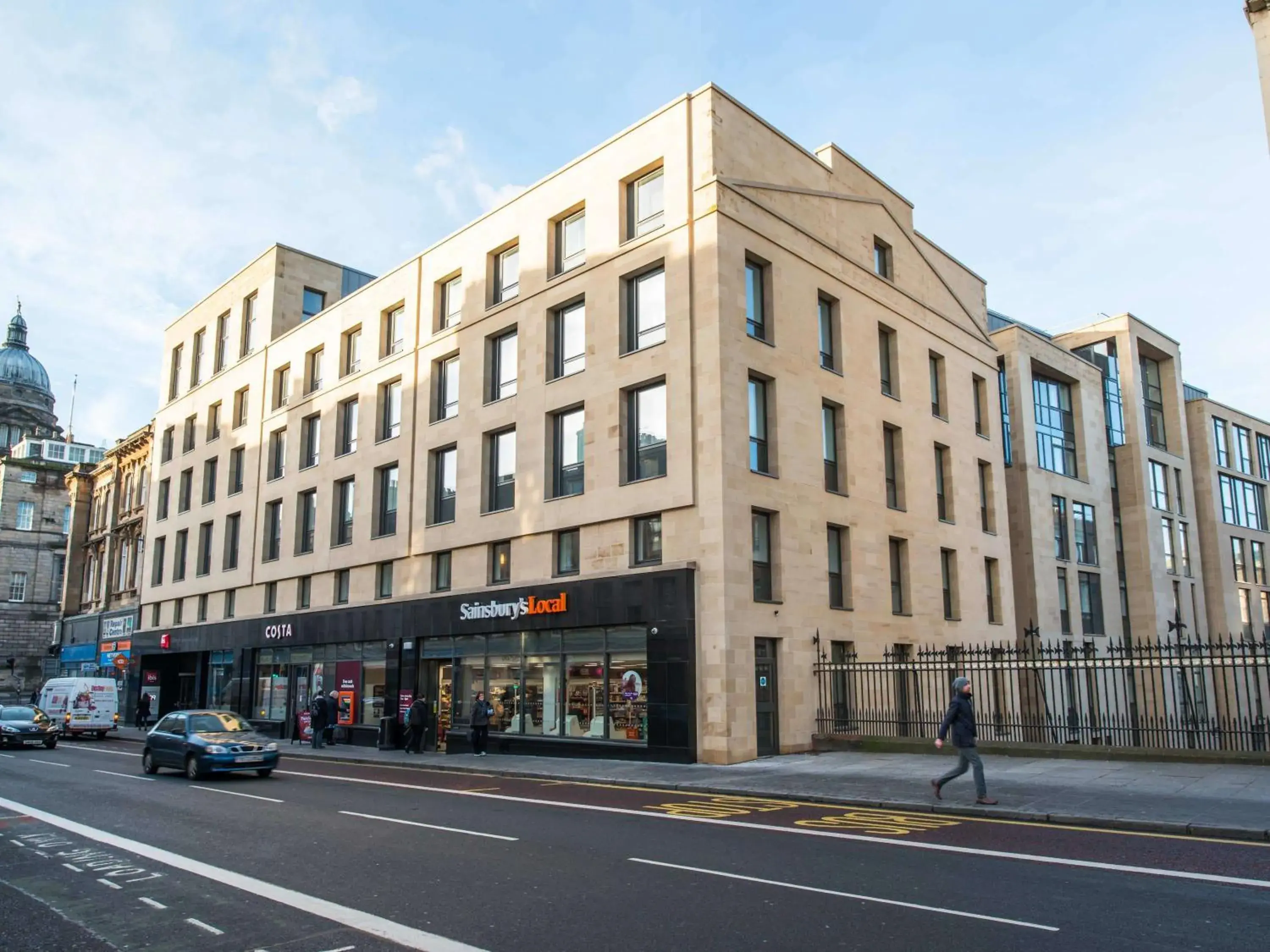 Property building in ibis Edinburgh Centre South Bridge – Royal Mile Property building in ibis Edinburgh Centre South Bridge – Royal Mile