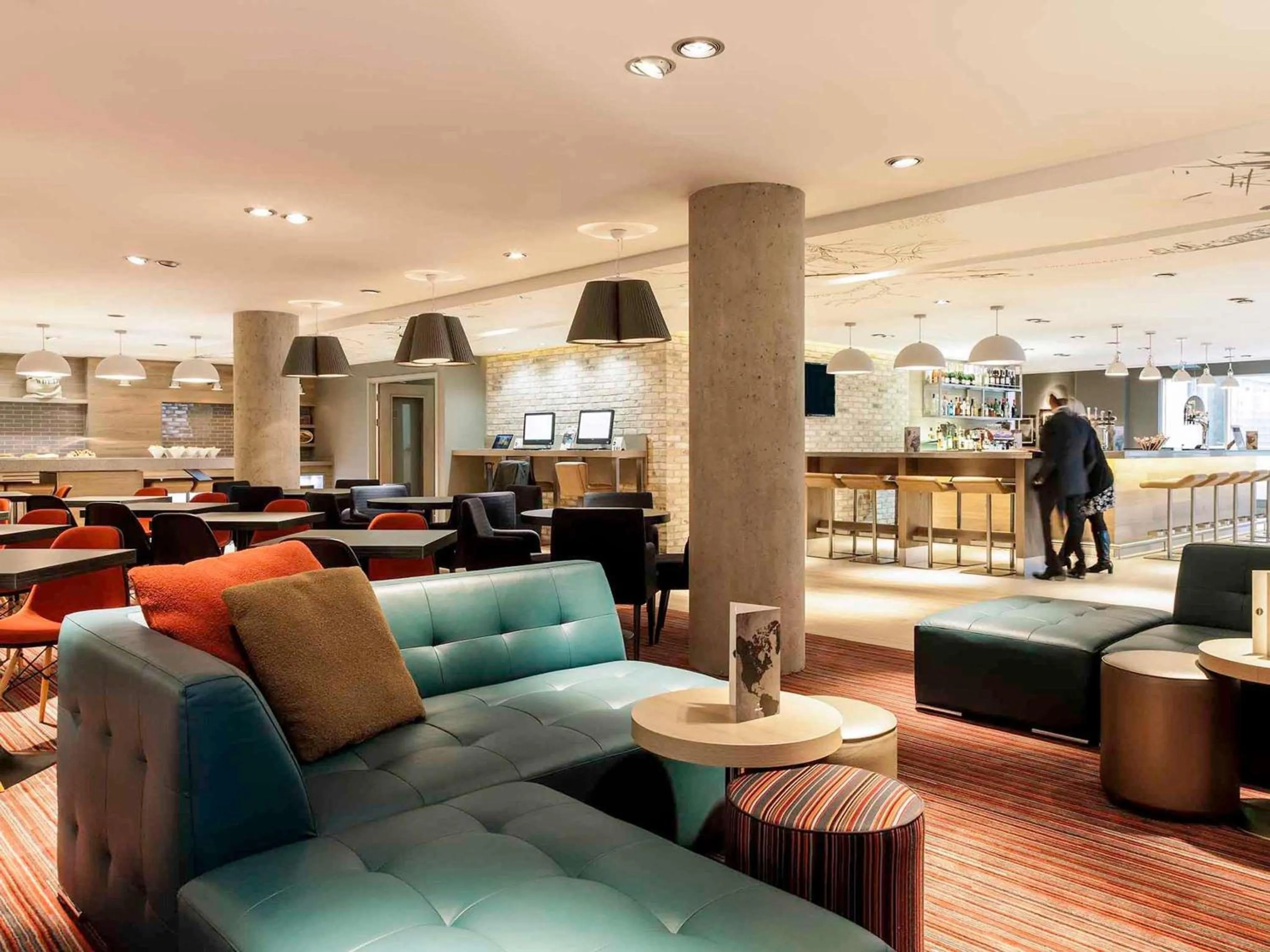 Breakfast in ibis Edinburgh Centre South Bridge – Royal Mile