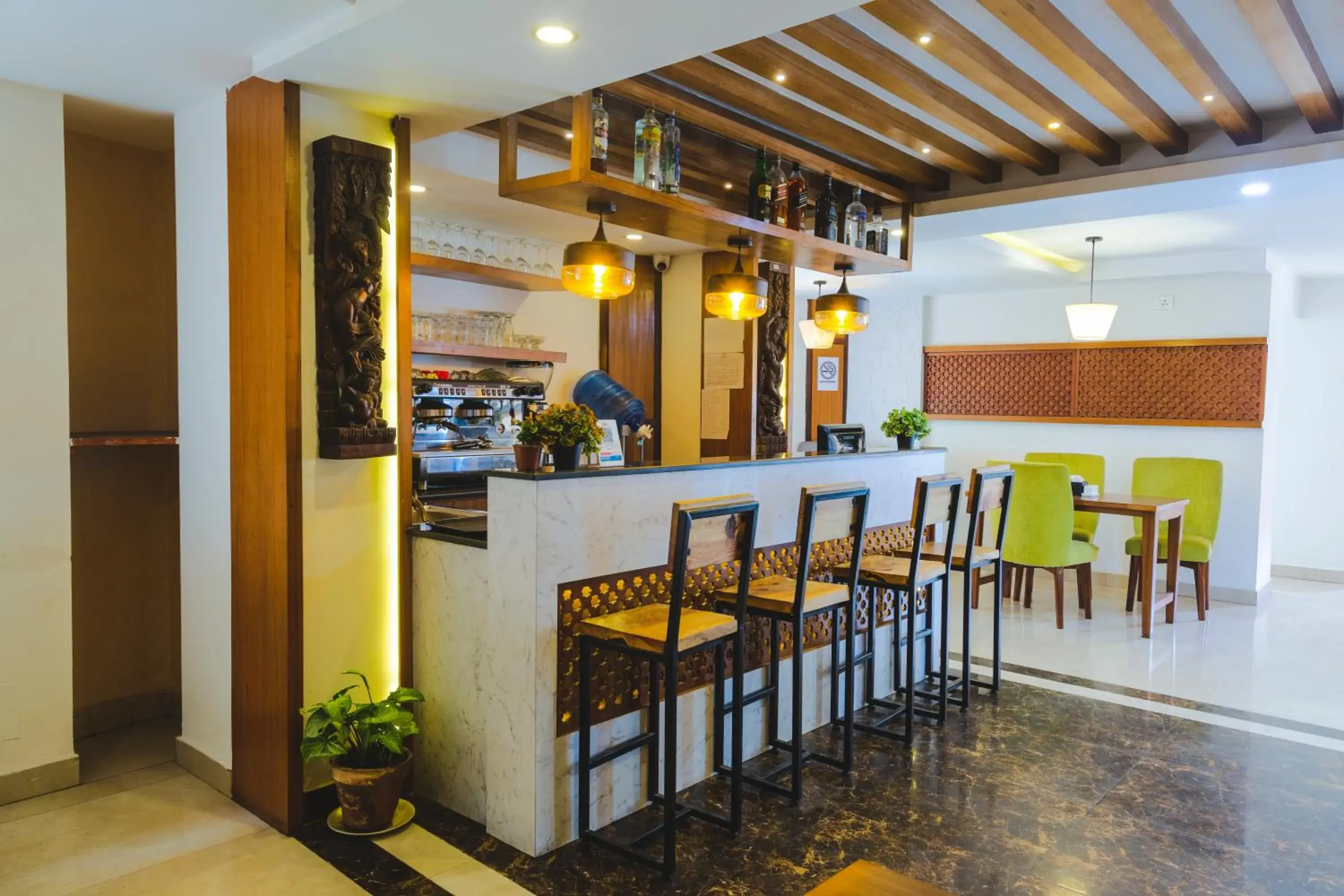 Lounge or bar in Hotel Tradition and Spa Lounge or bar in Hotel Tradition and Spa