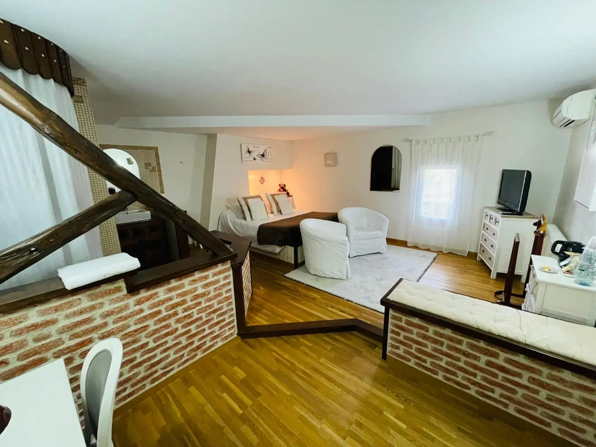 Double Room - single occupancy in Chambres d'Hôtes Au Clos Saint Georges Double Room - single occupancy in Chambres d'Hôtes Au Clos Saint Georges