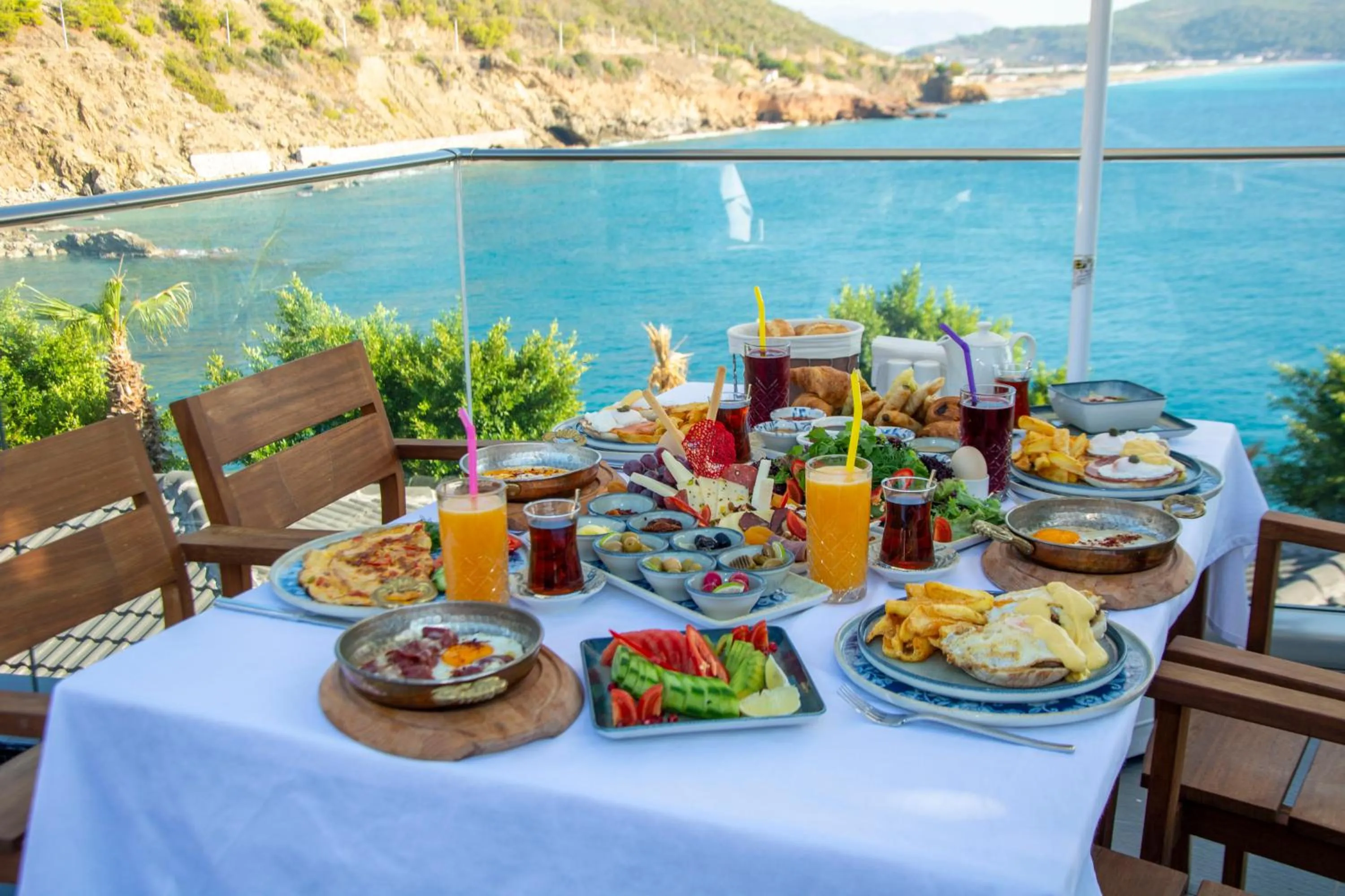 Restaurant/places to eat in Porto Amore Club Hotel