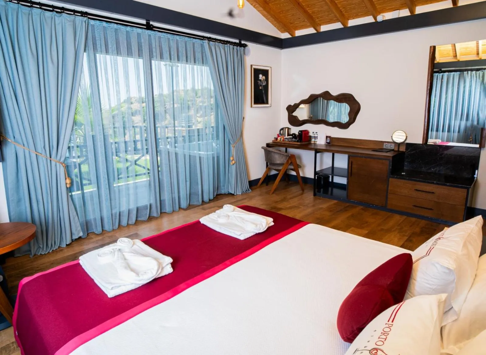 Photo of the whole room, Bed in Porto Amore Club Hotel