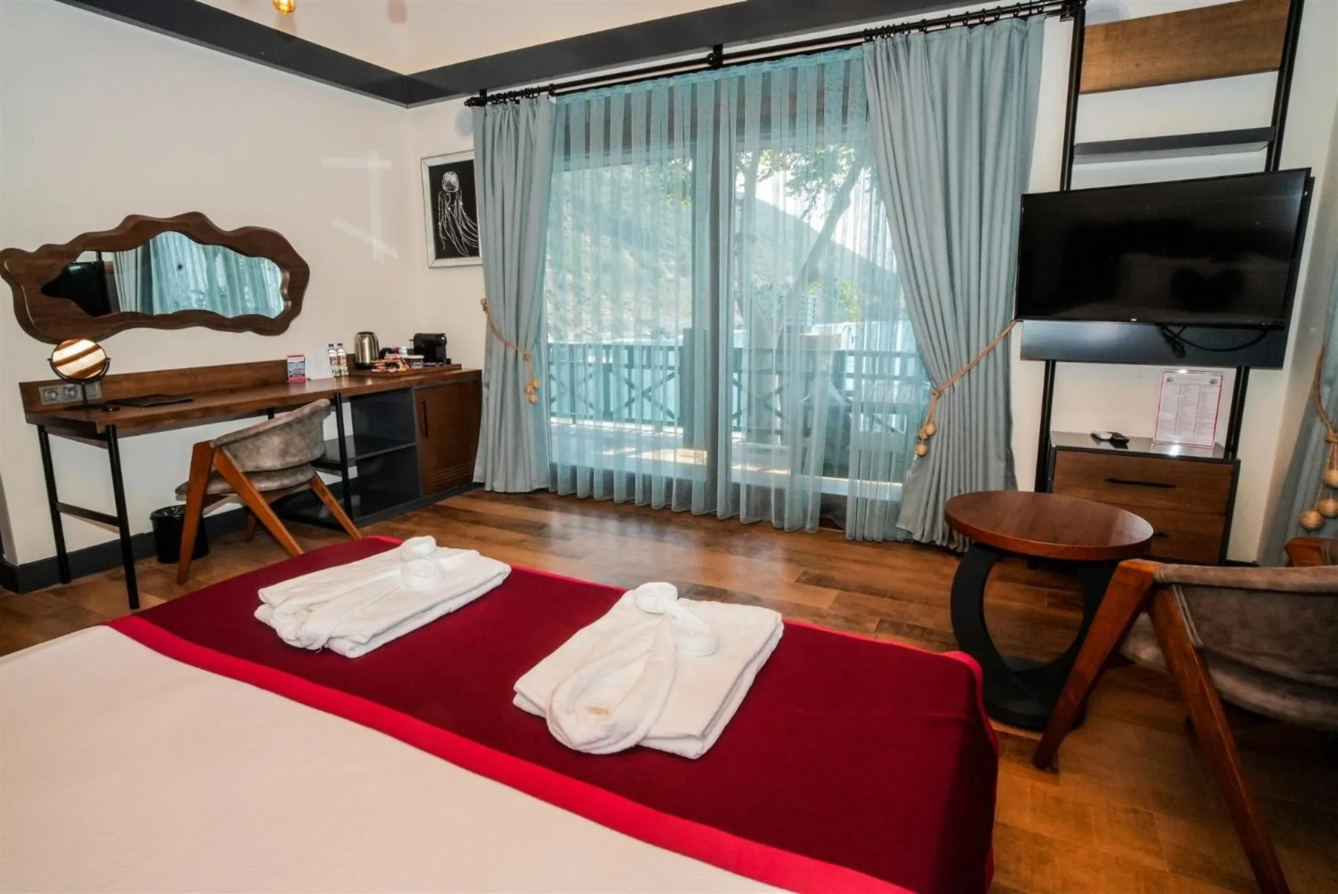 Bed in Porto Amore Club Hotel