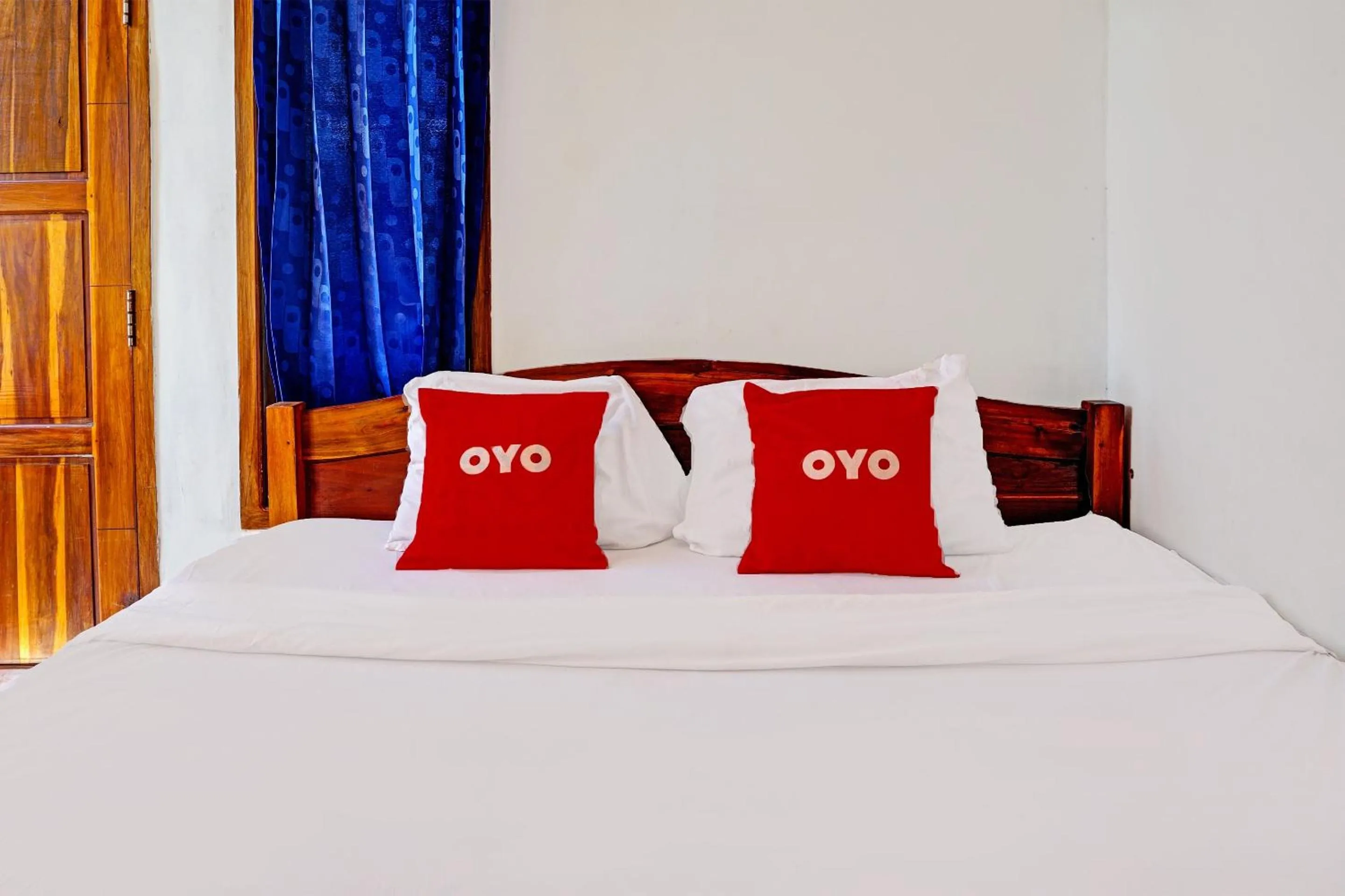 Bedroom, Bed in OYO Life 92021 Dua Putra Homestay Klayar