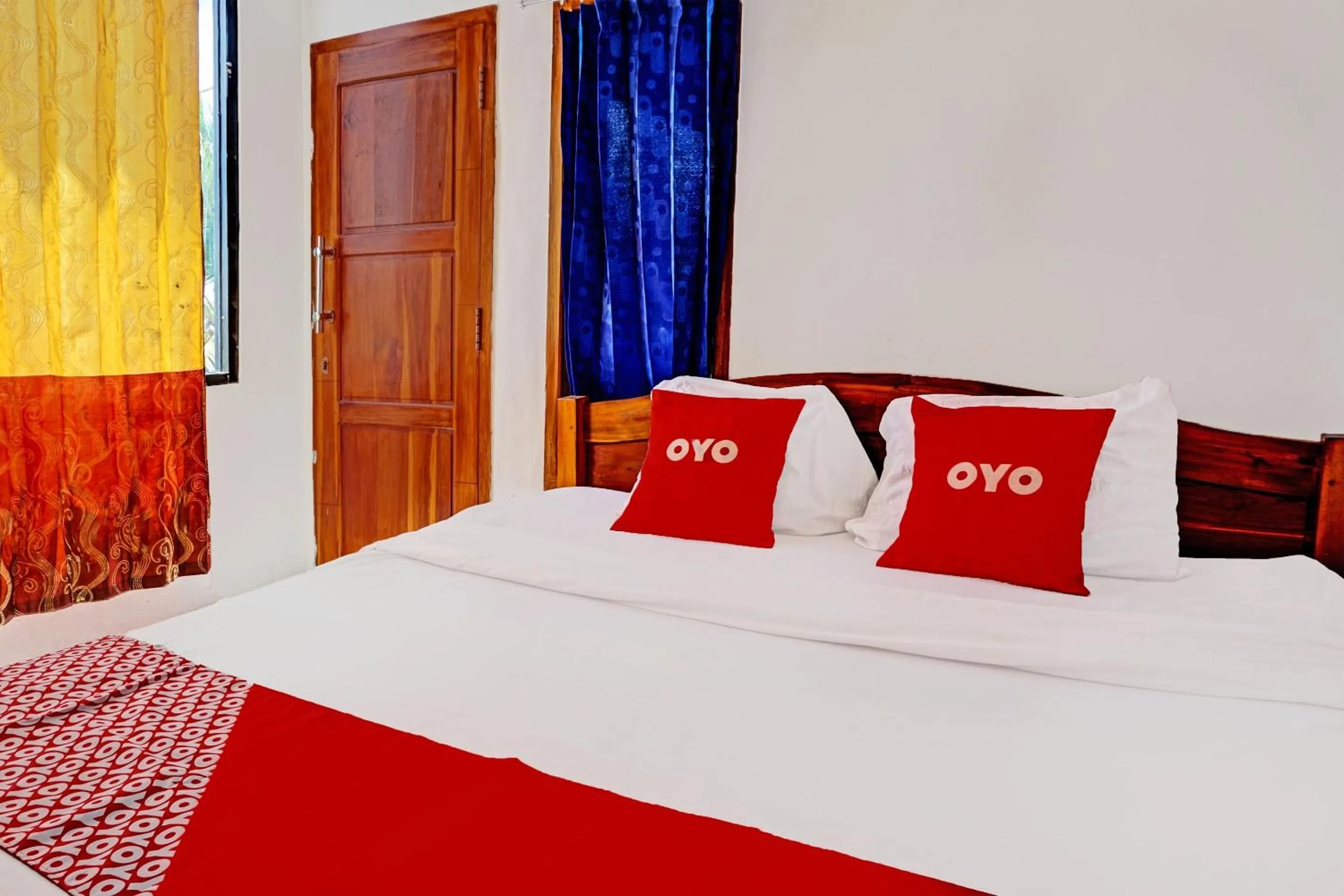 Bedroom, Bed in OYO Life 92021 Dua Putra Homestay Klayar