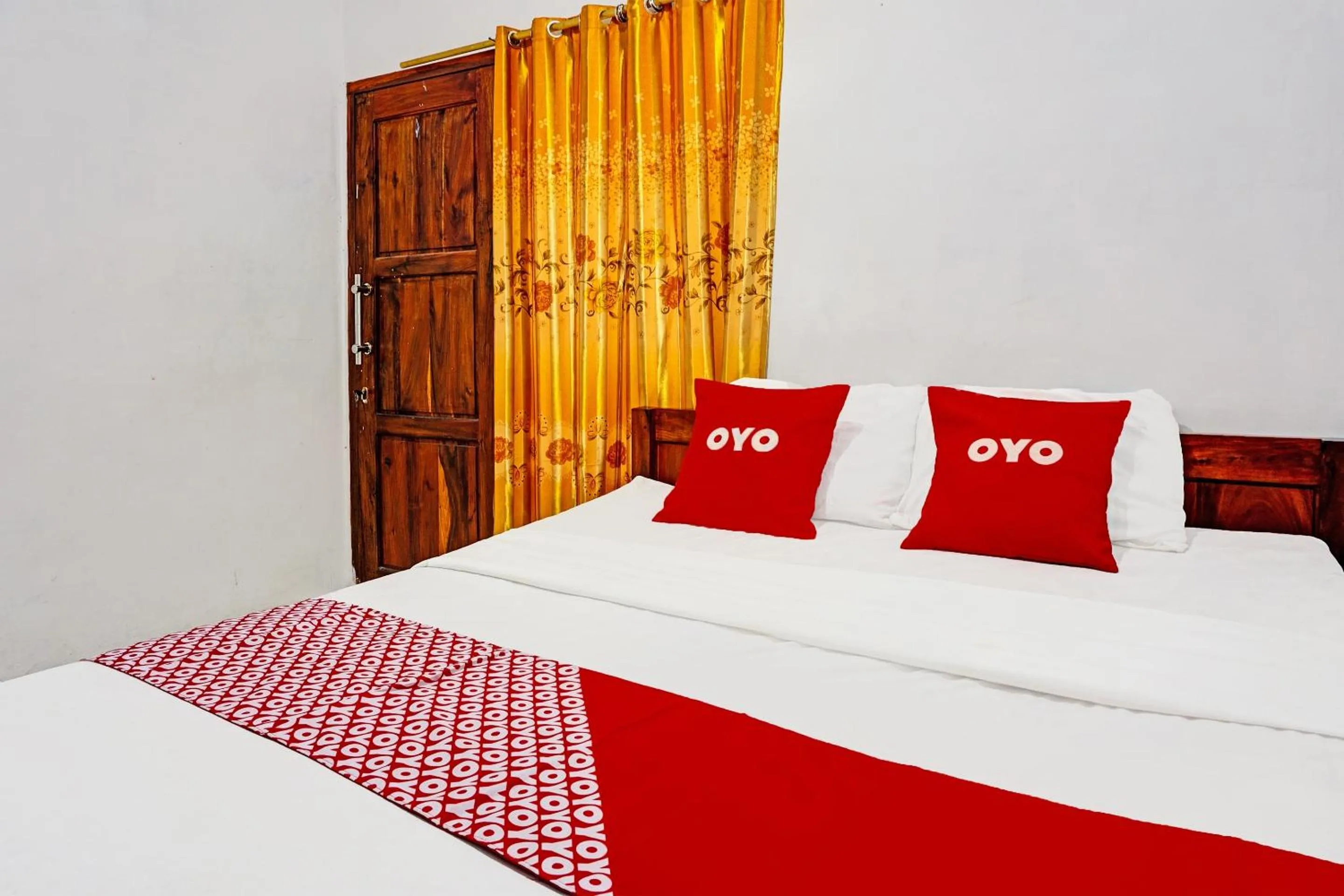 Bedroom, Bed in OYO Life 92021 Dua Putra Homestay Klayar