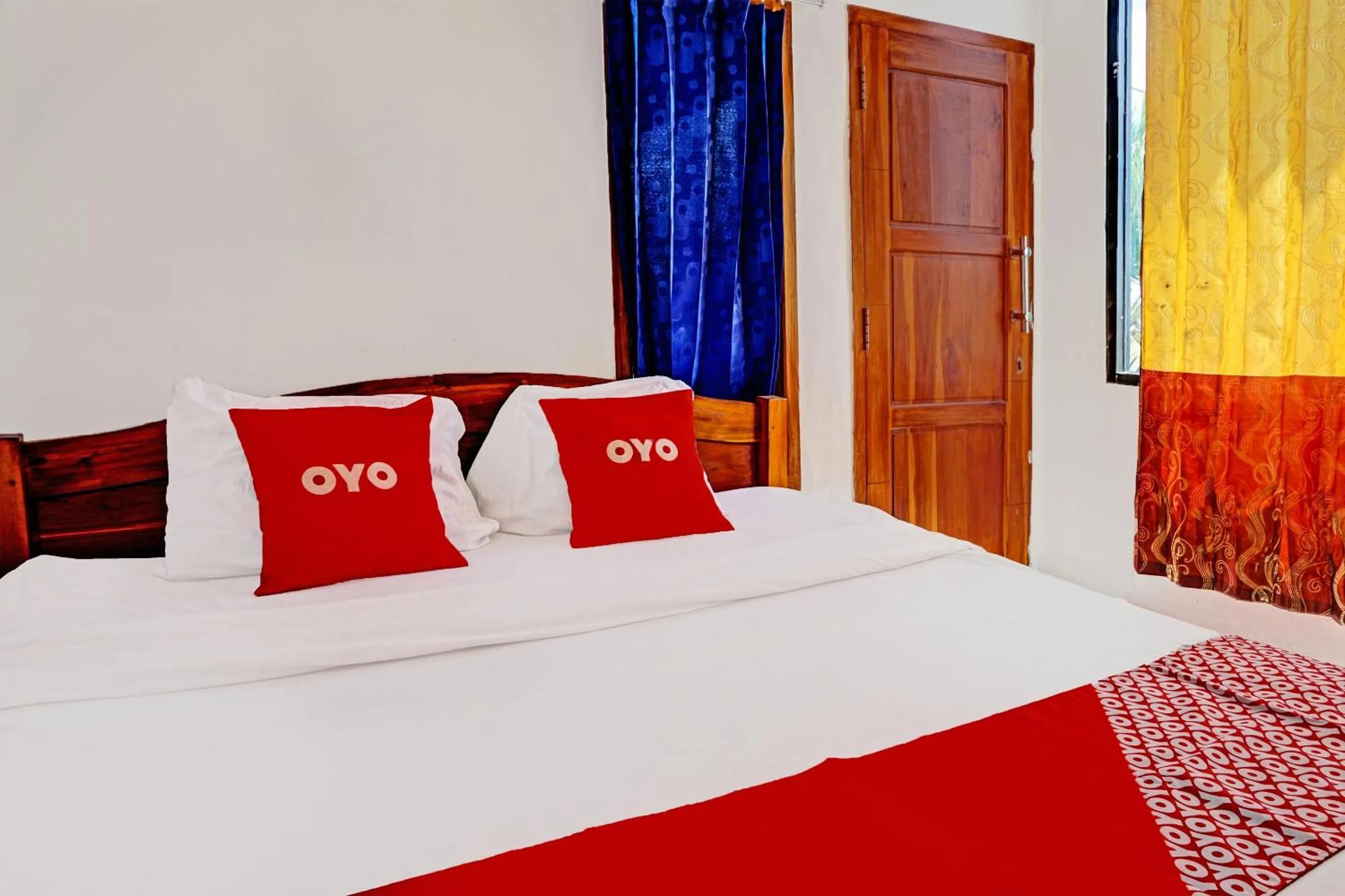Bedroom, Bed in OYO Life 92021 Dua Putra Homestay Klayar