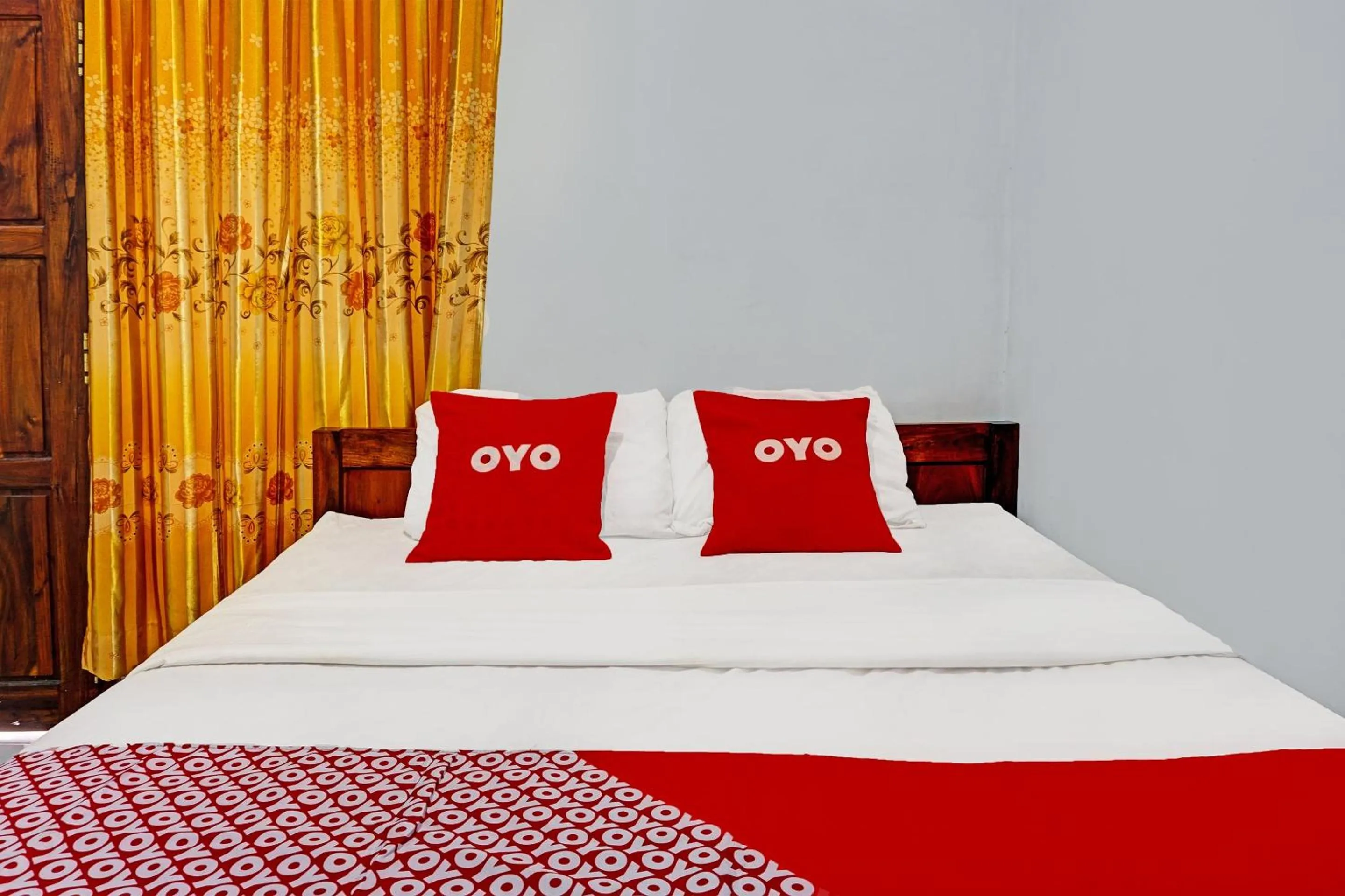 Bedroom, Bed in OYO Life 92021 Dua Putra Homestay Klayar