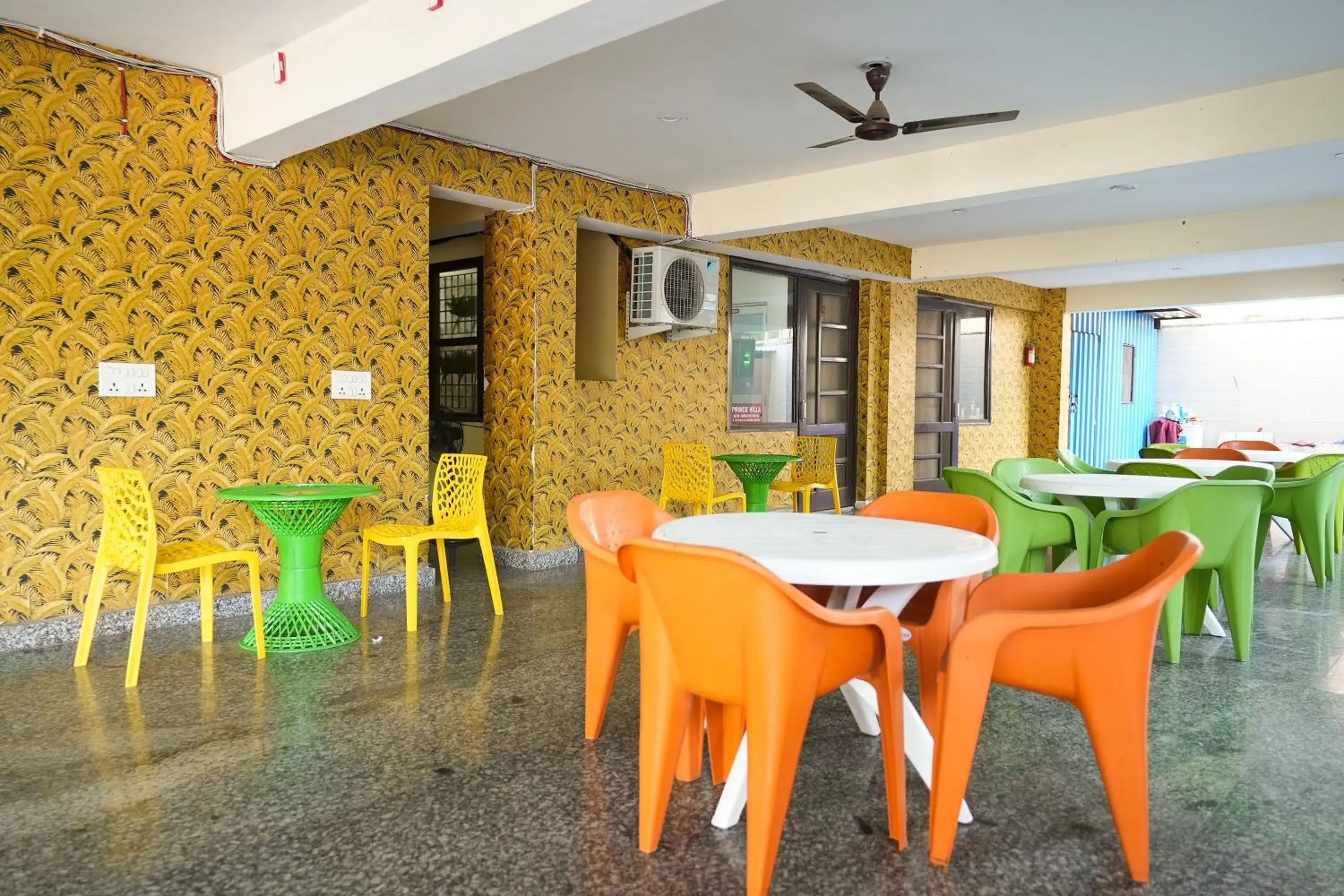 Restaurant/places to eat in Prince Villa Restaurant/places to eat in Prince Villa