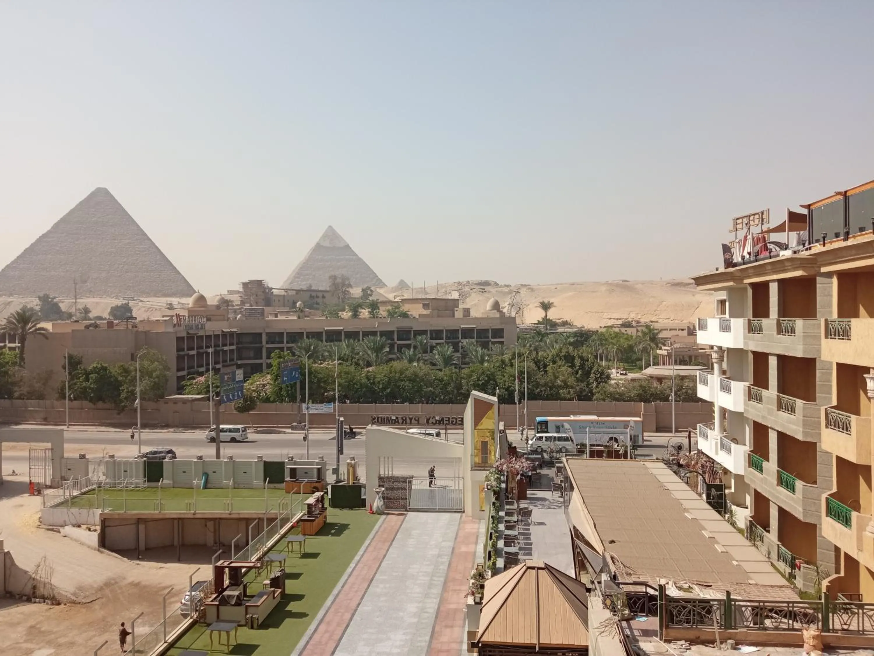 Neighbourhood in Regency Pyramids Hotel