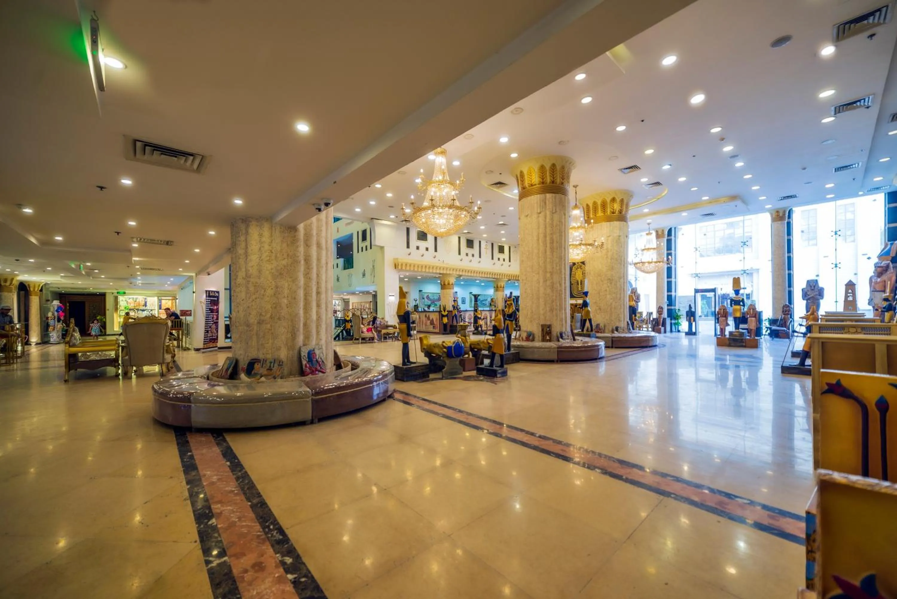 Lobby or reception in Regency Pyramids Hotel