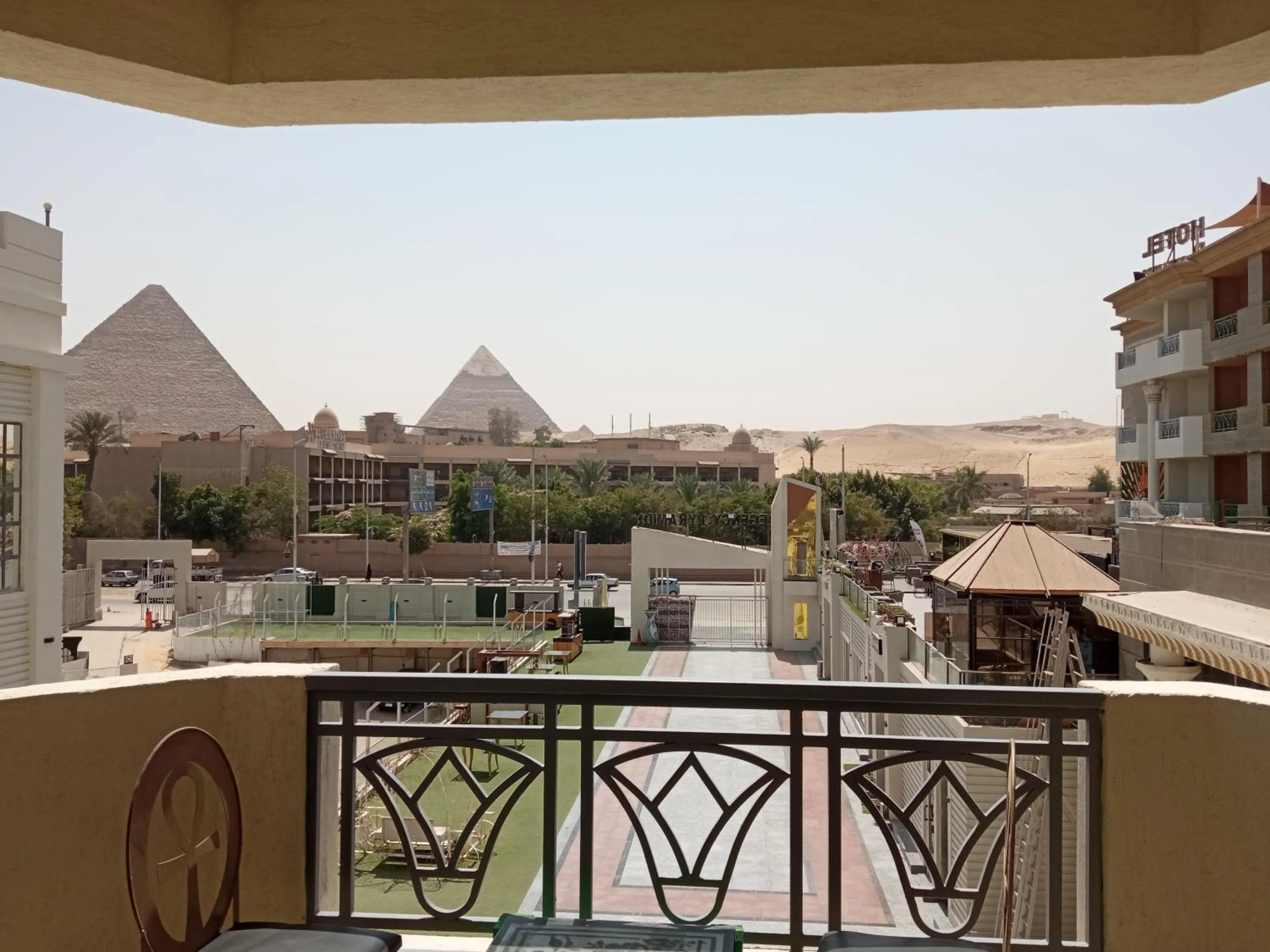 Balcony/Terrace in Regency Pyramids Hotel