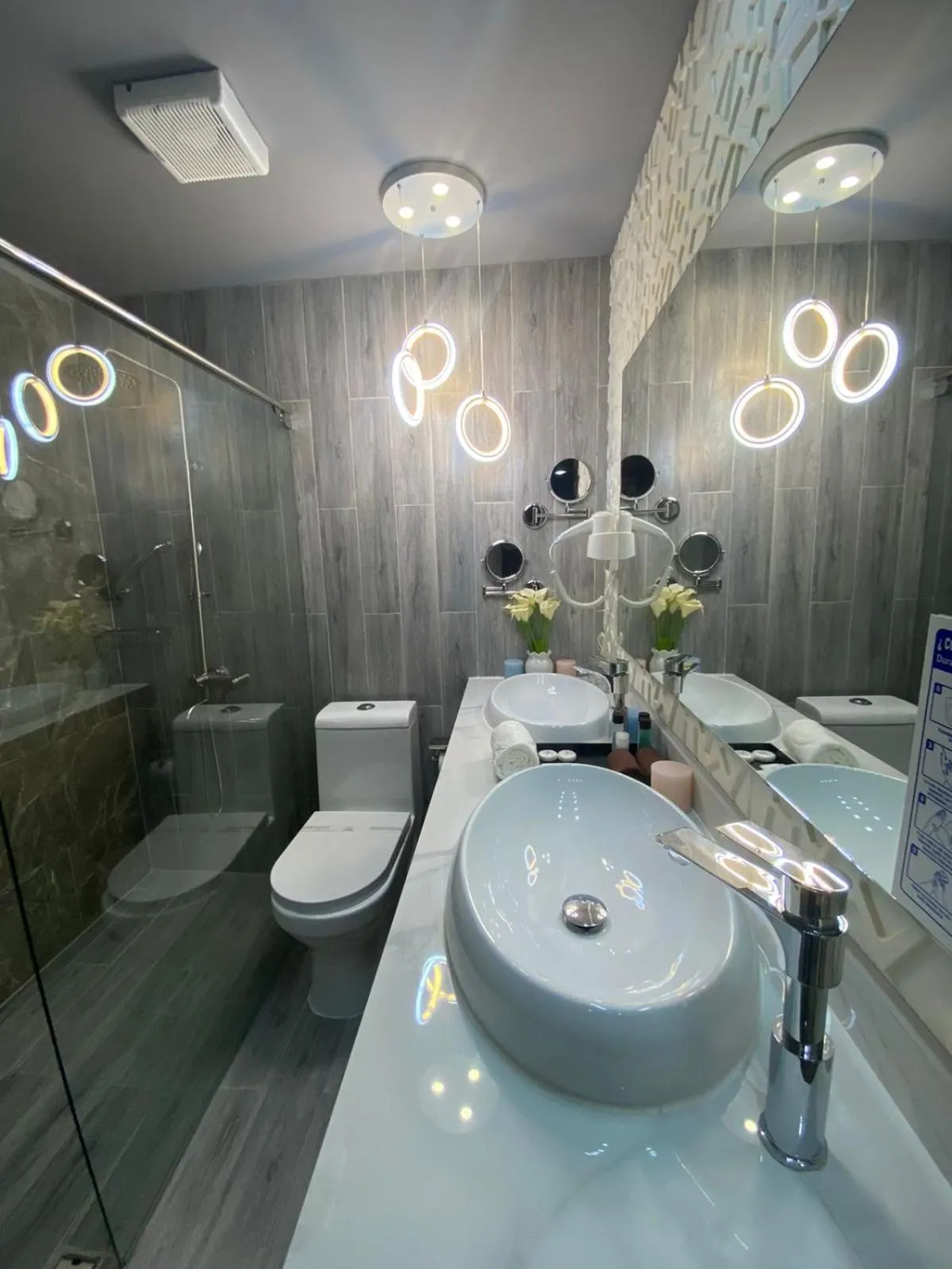 Bathroom in KH Hotel Boutique