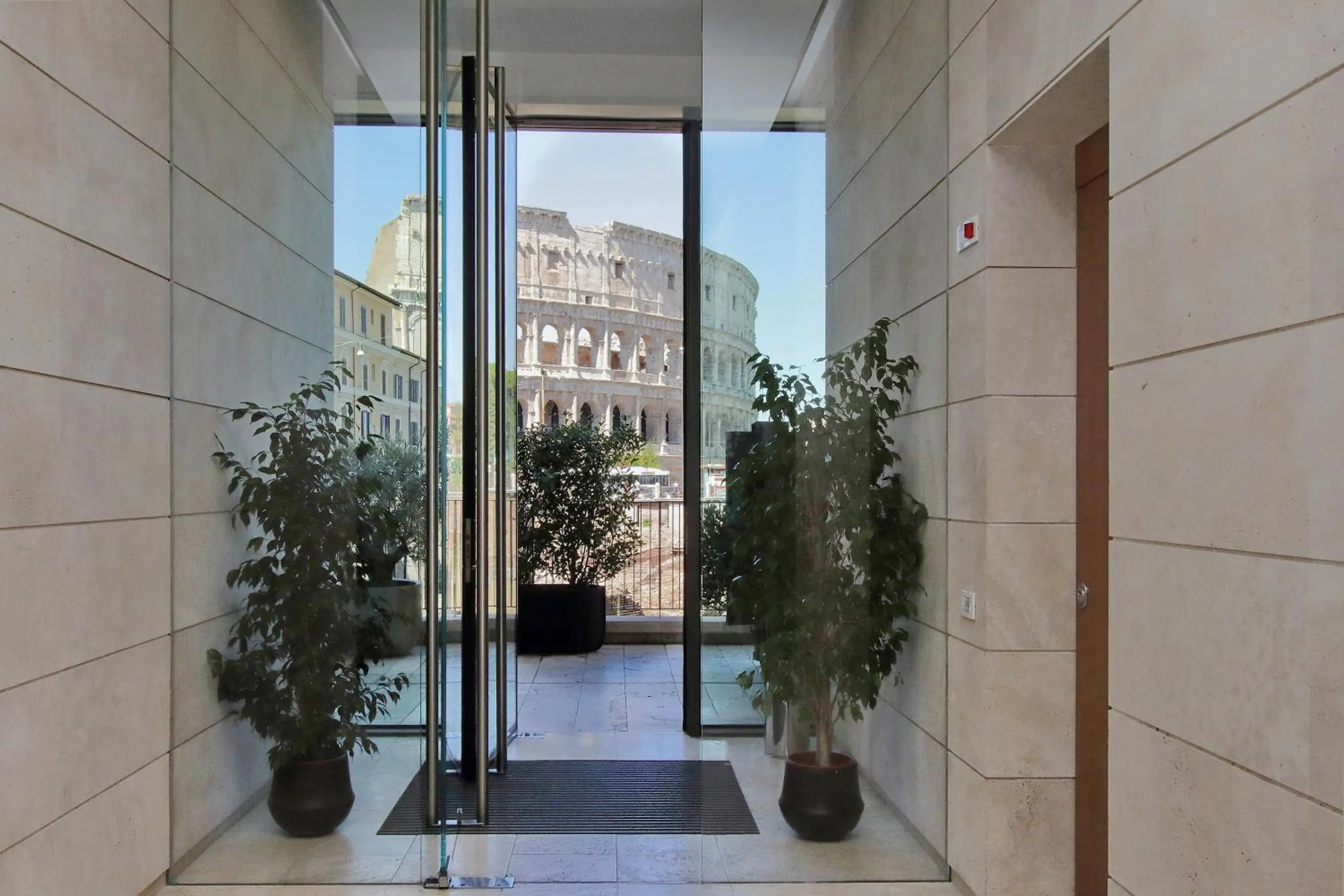 Property building in Luxury Domus Apartment 1