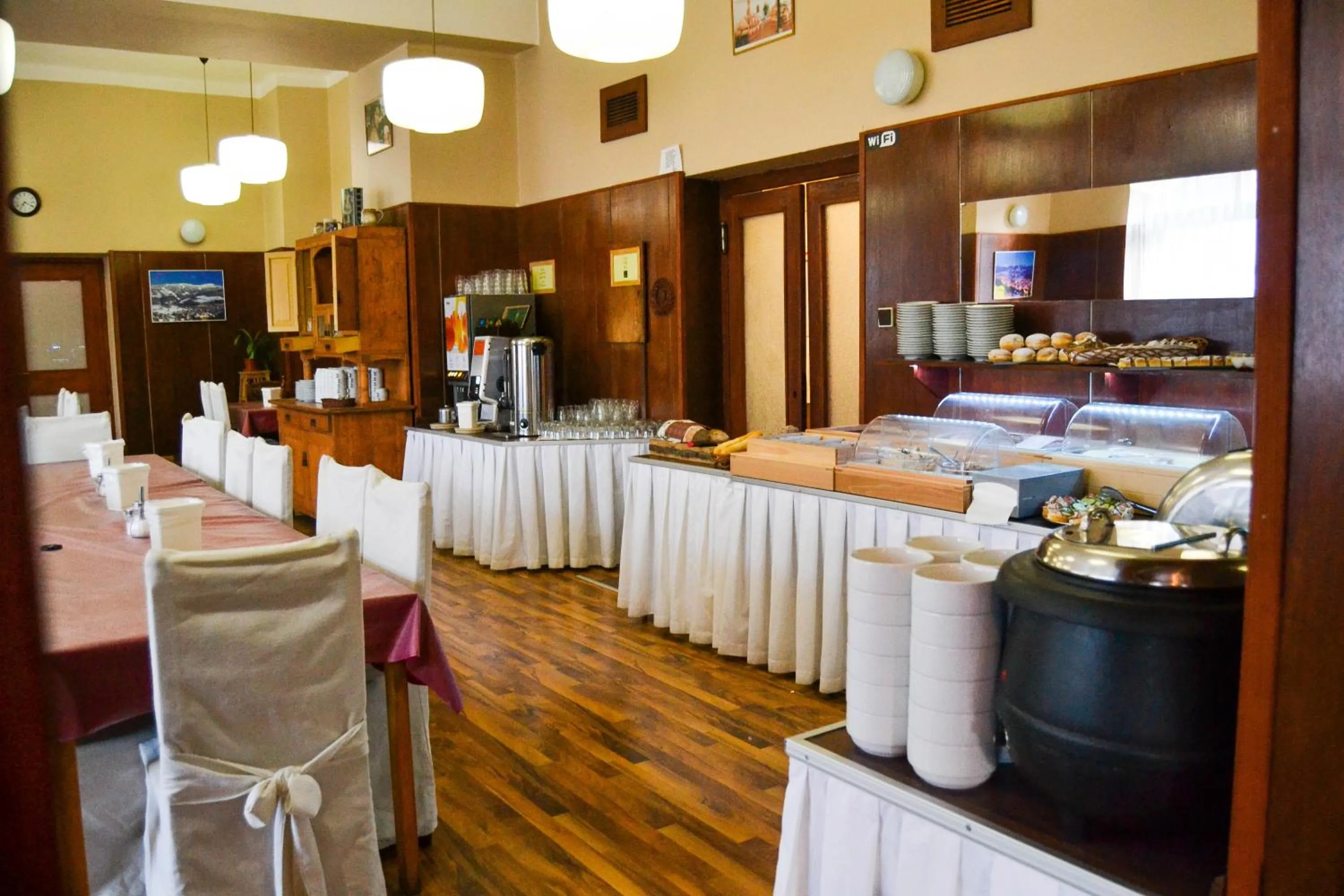 Breakfast in Hotel Krakonos