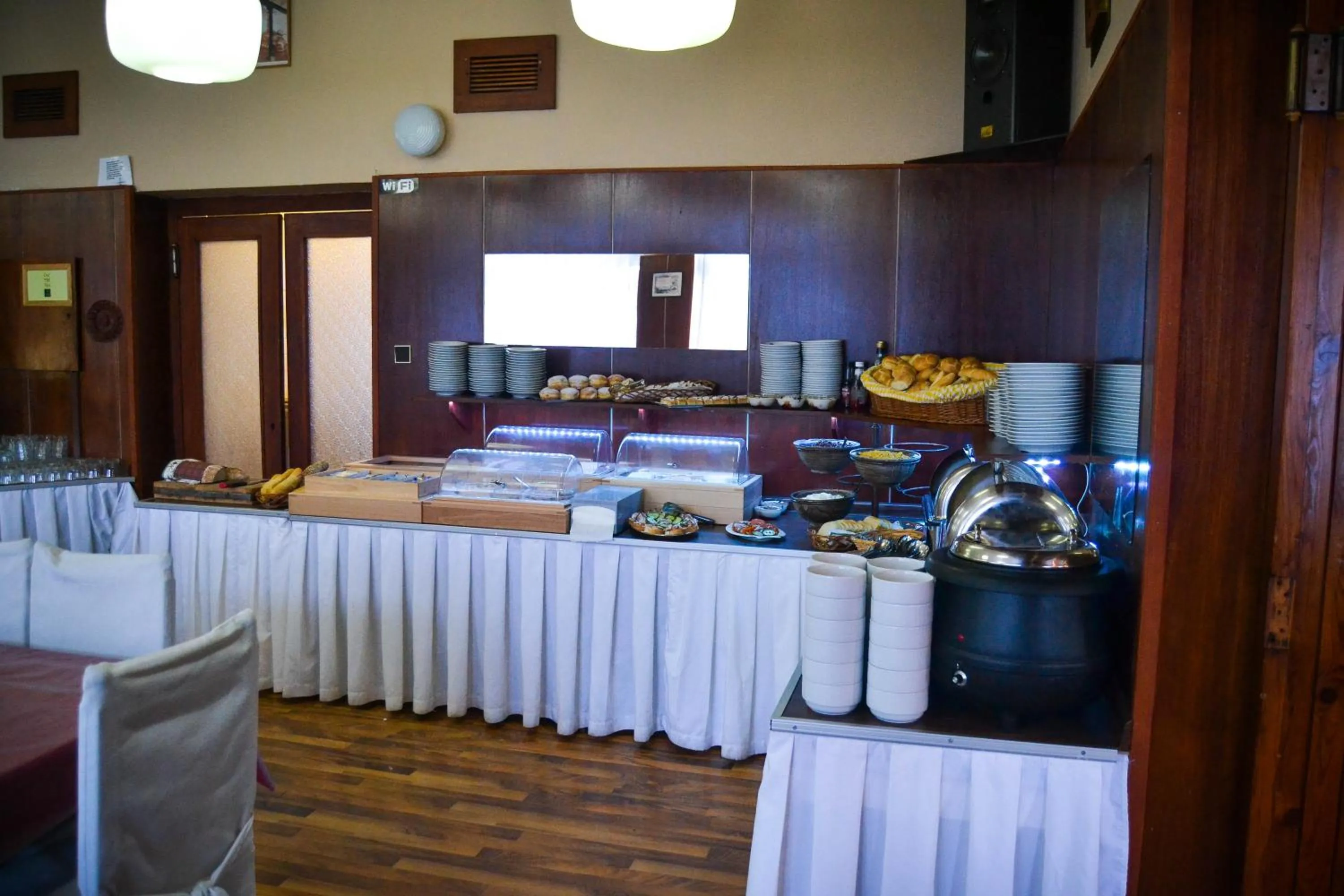 Breakfast in Hotel Krakonos