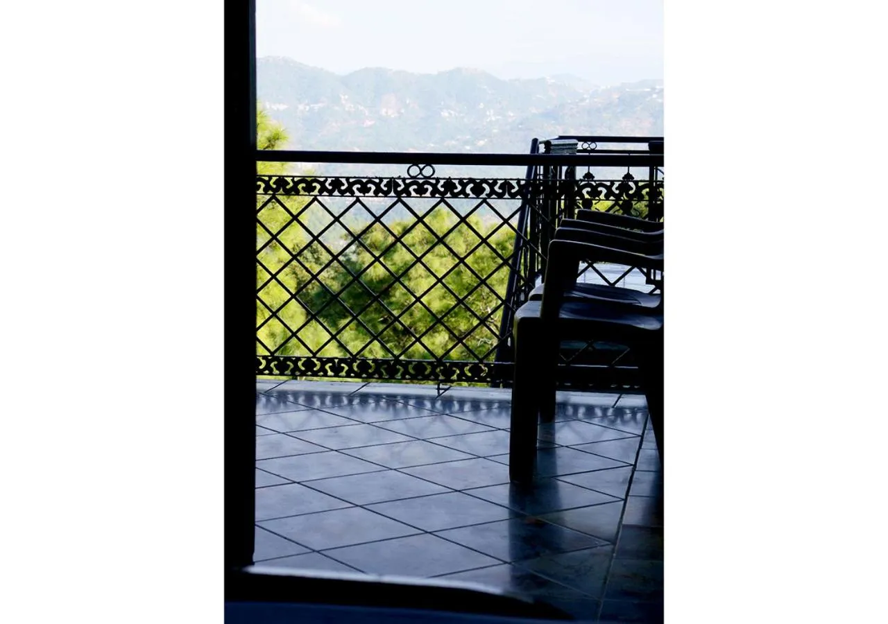 Balcony/Terrace in Hotel Sanawar View