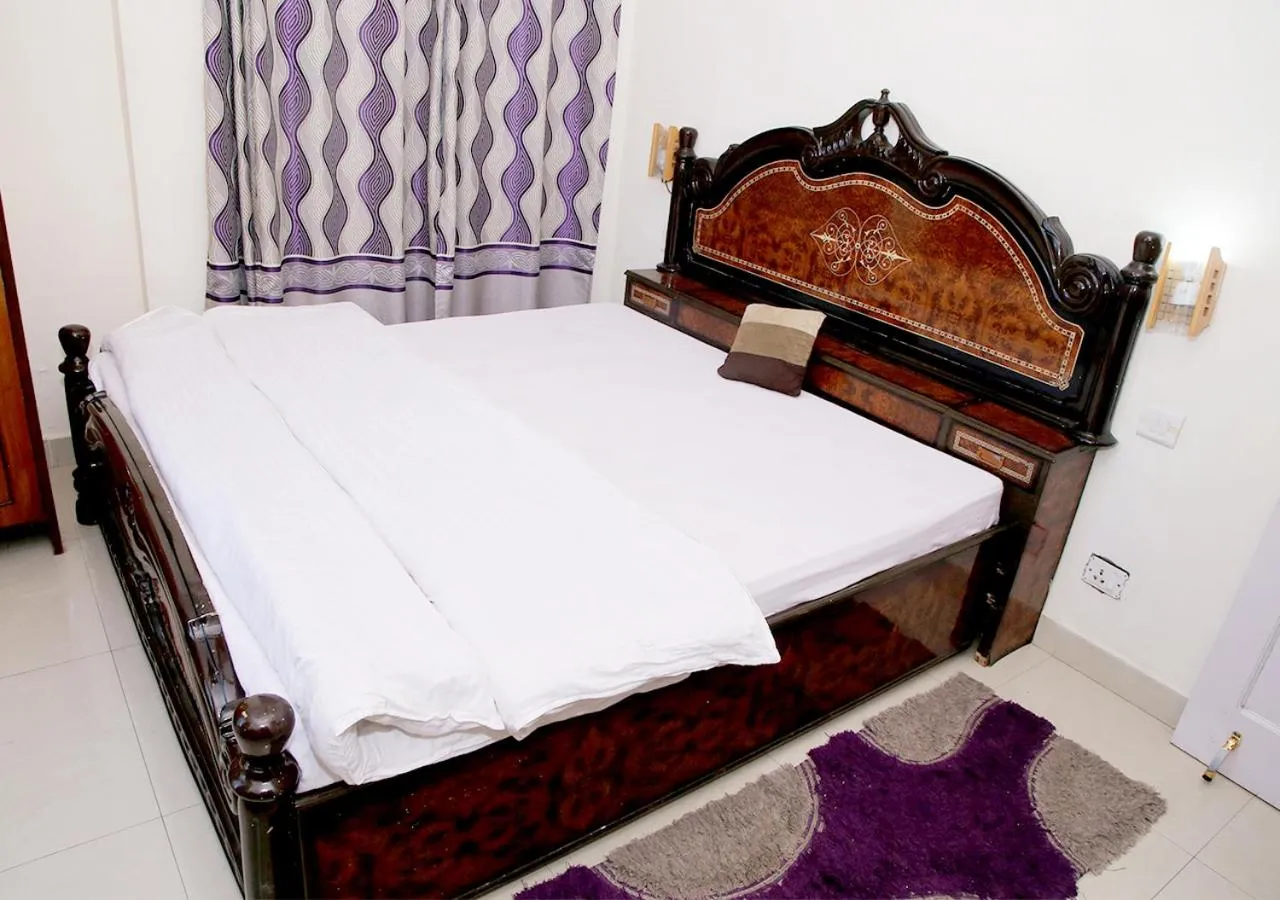 Bedroom in Hotel Sanawar View