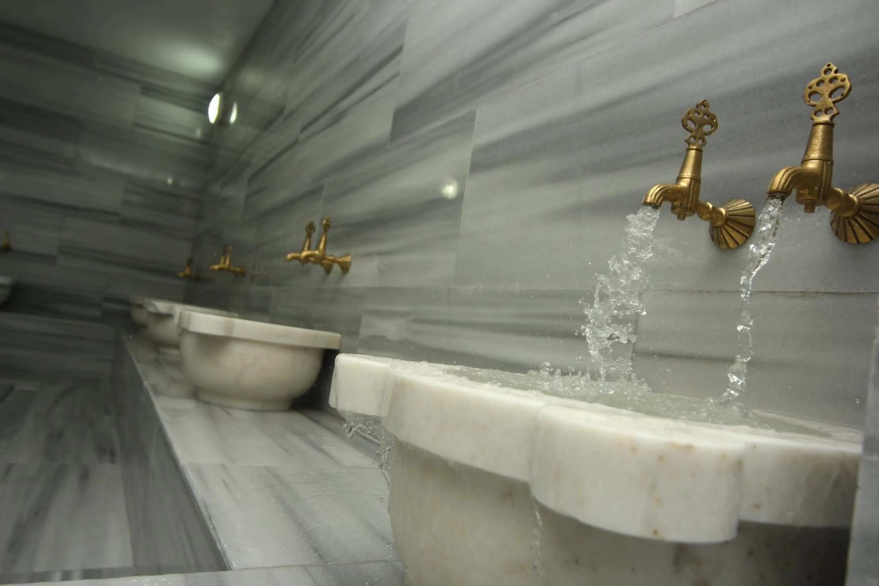 Shower in Grand Amisos Hotel