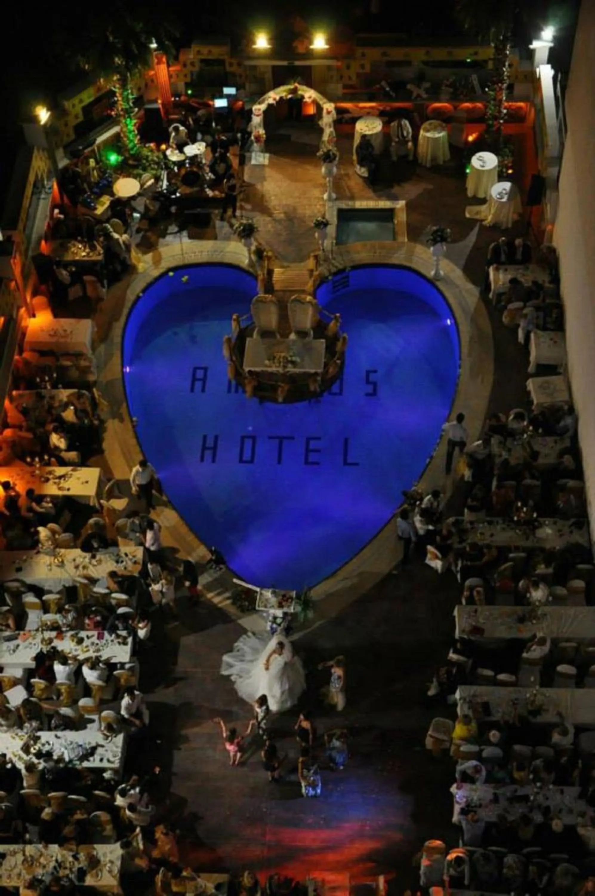 Swimming pool in Grand Amisos Hotel