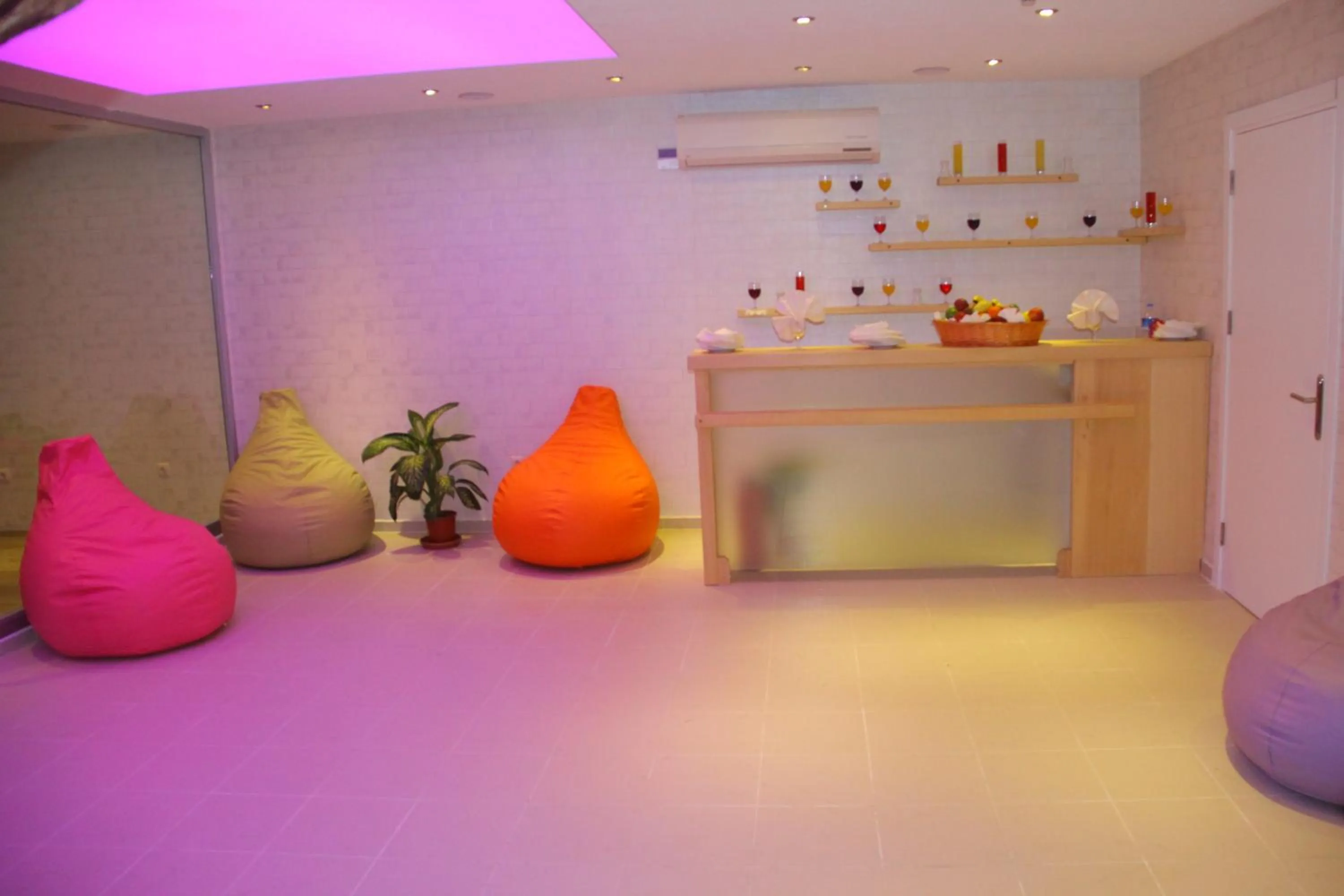 Spa and wellness centre/facilities in Grand Amisos Hotel