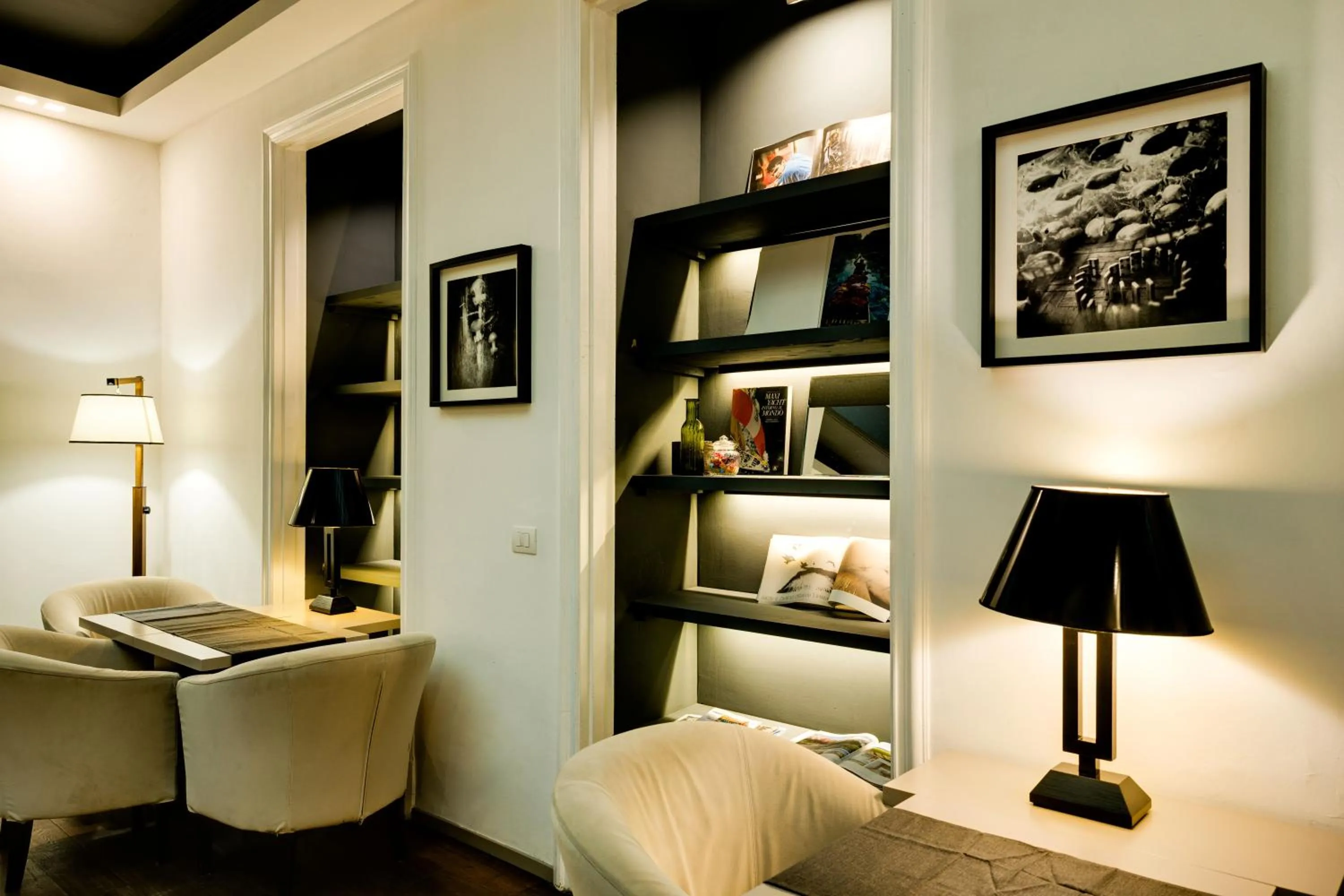 Lobby or reception in V Collection Piazza Farnese Luxury Suites