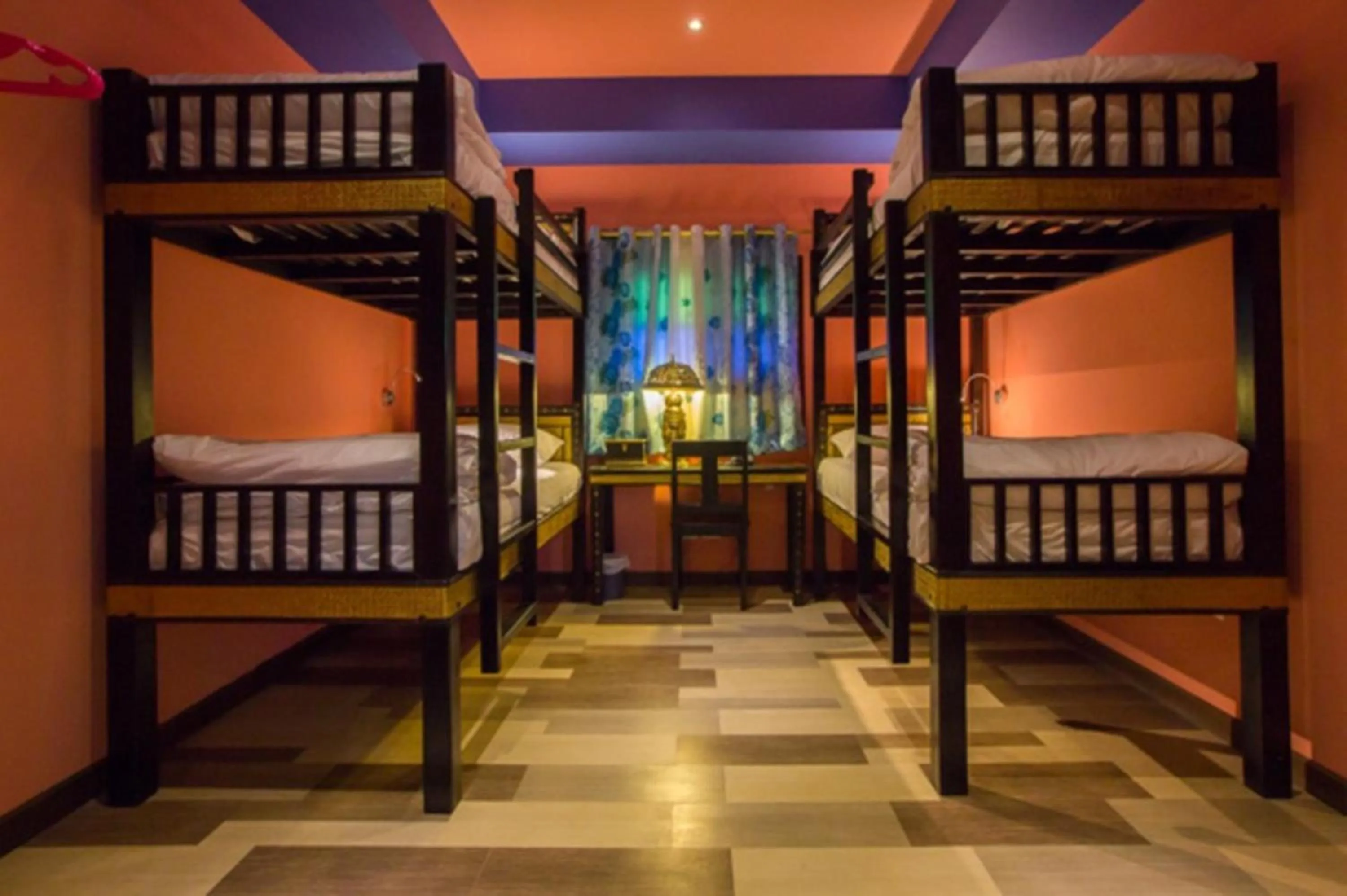 Photo of the whole room, Bed in Changpuak Boutique House