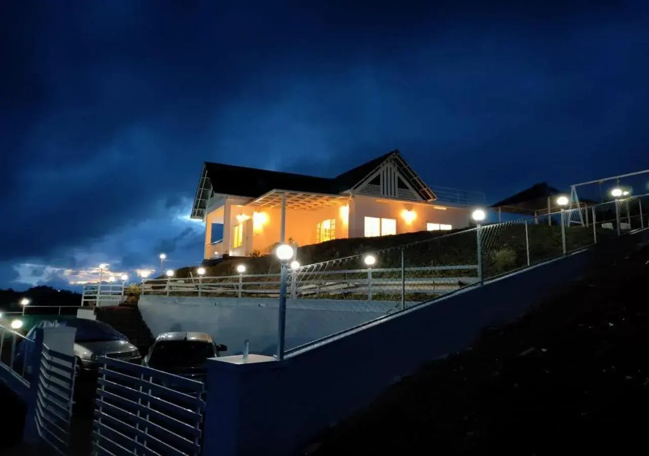 Property building in White Stone Vagamon Hilltop Cottage by VOYE HOMES Property building in White Stone Vagamon Hilltop Cottage by VOYE HOMES