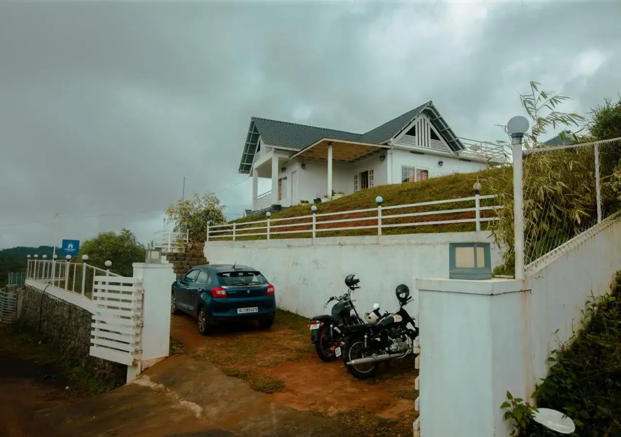 Property building in White Stone Vagamon Hilltop Cottage by VOYE HOMES Property building in White Stone Vagamon Hilltop Cottage by VOYE HOMES