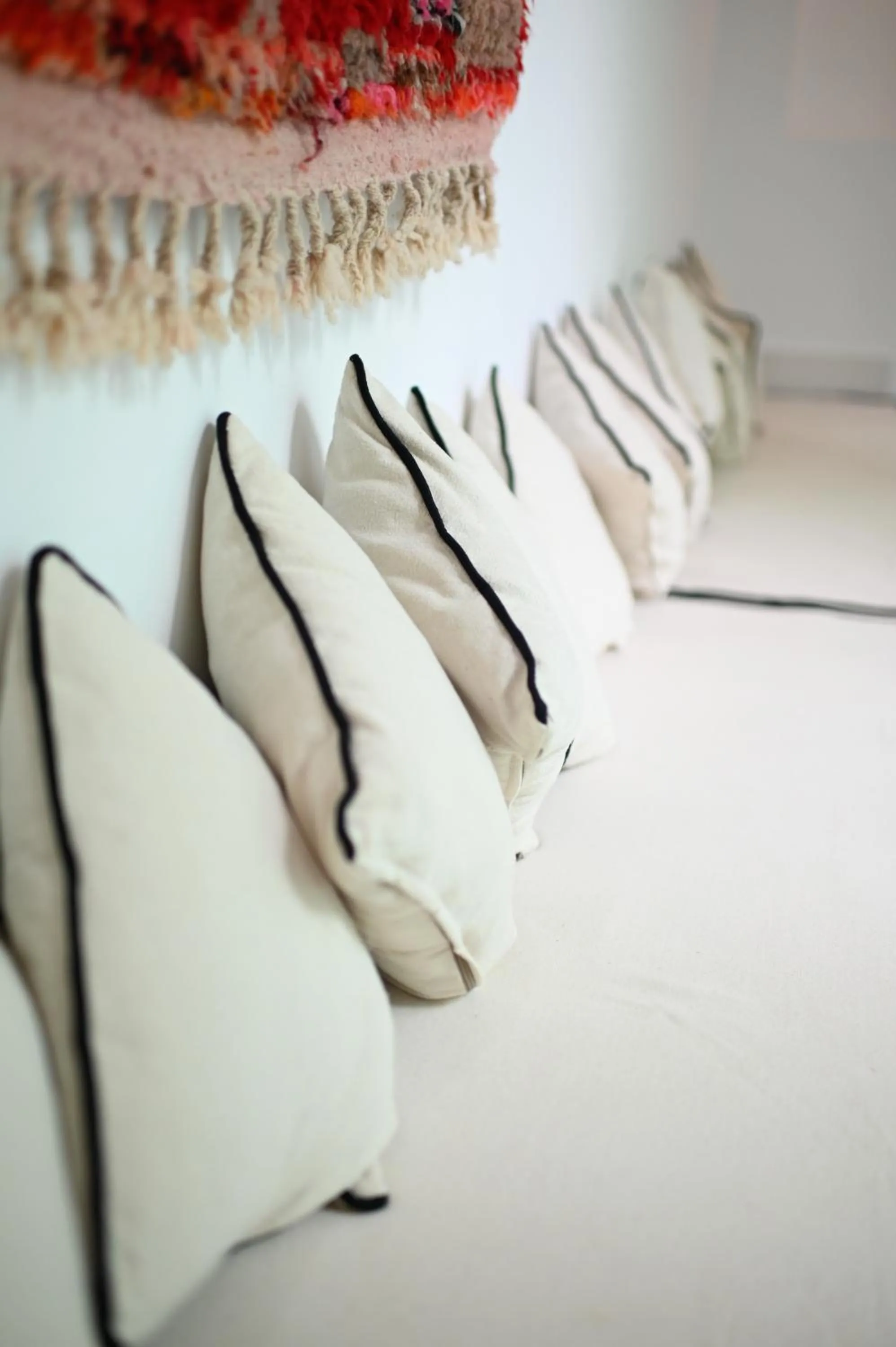 Living room, Bed in Riad Dar Rabiaa