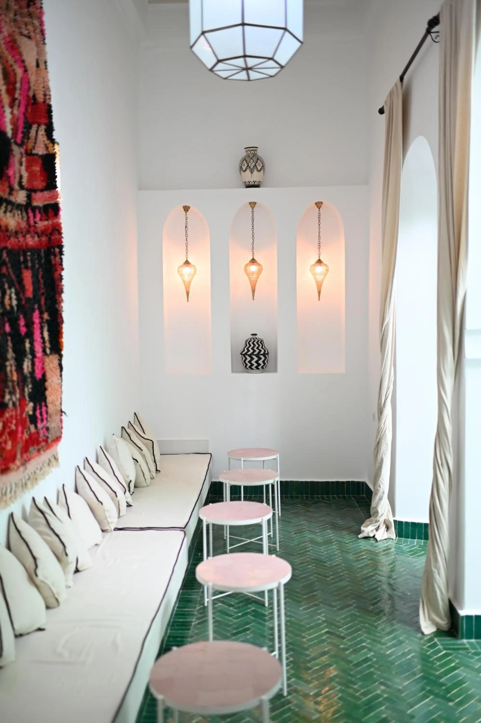 Lounge or bar in Riad Dar Rabiaa