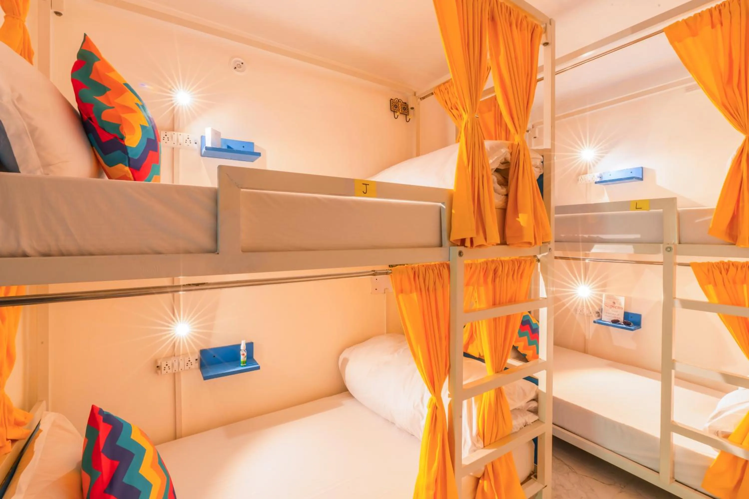 Bed in goSTOPS Nainital