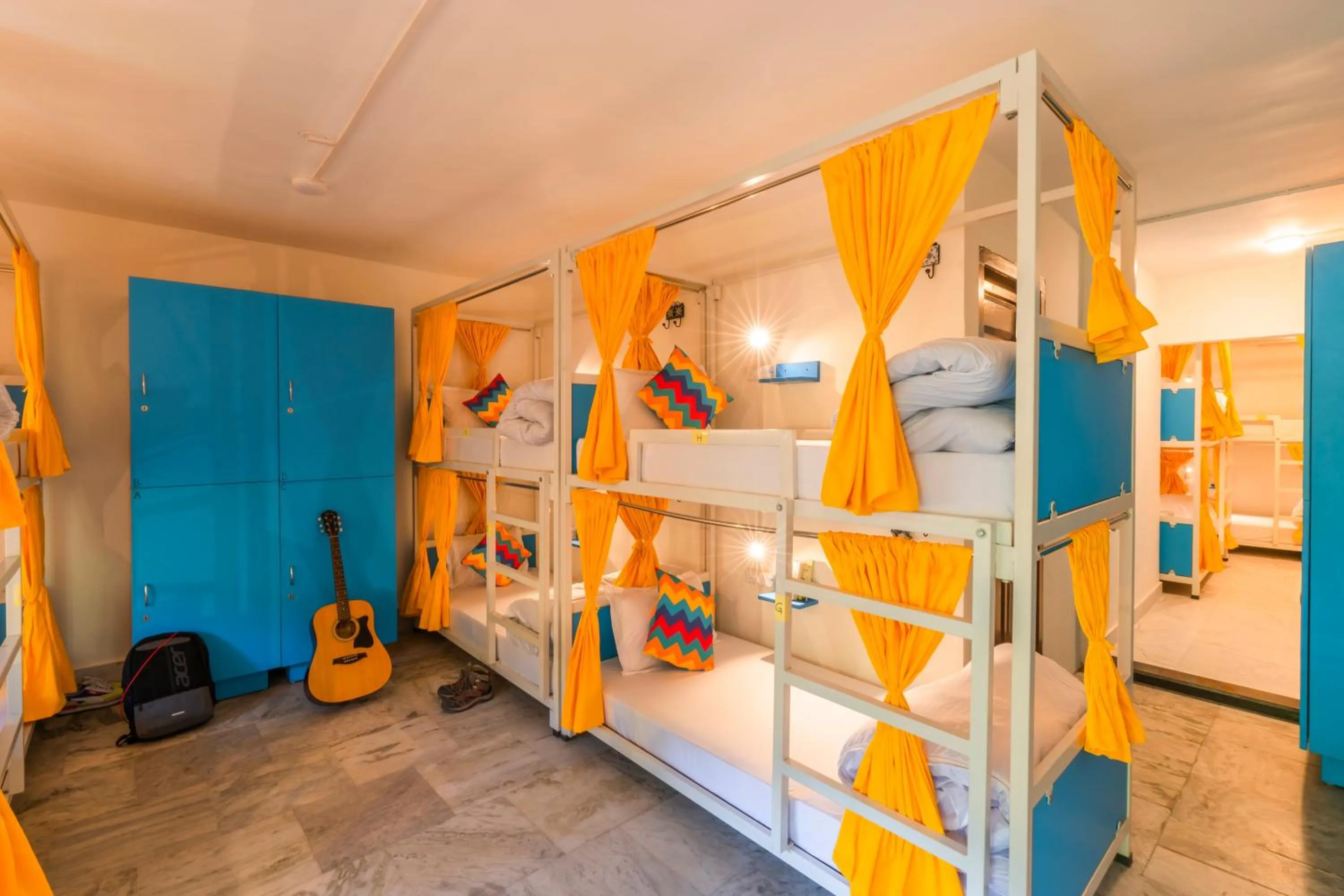 Bed in goSTOPS Nainital