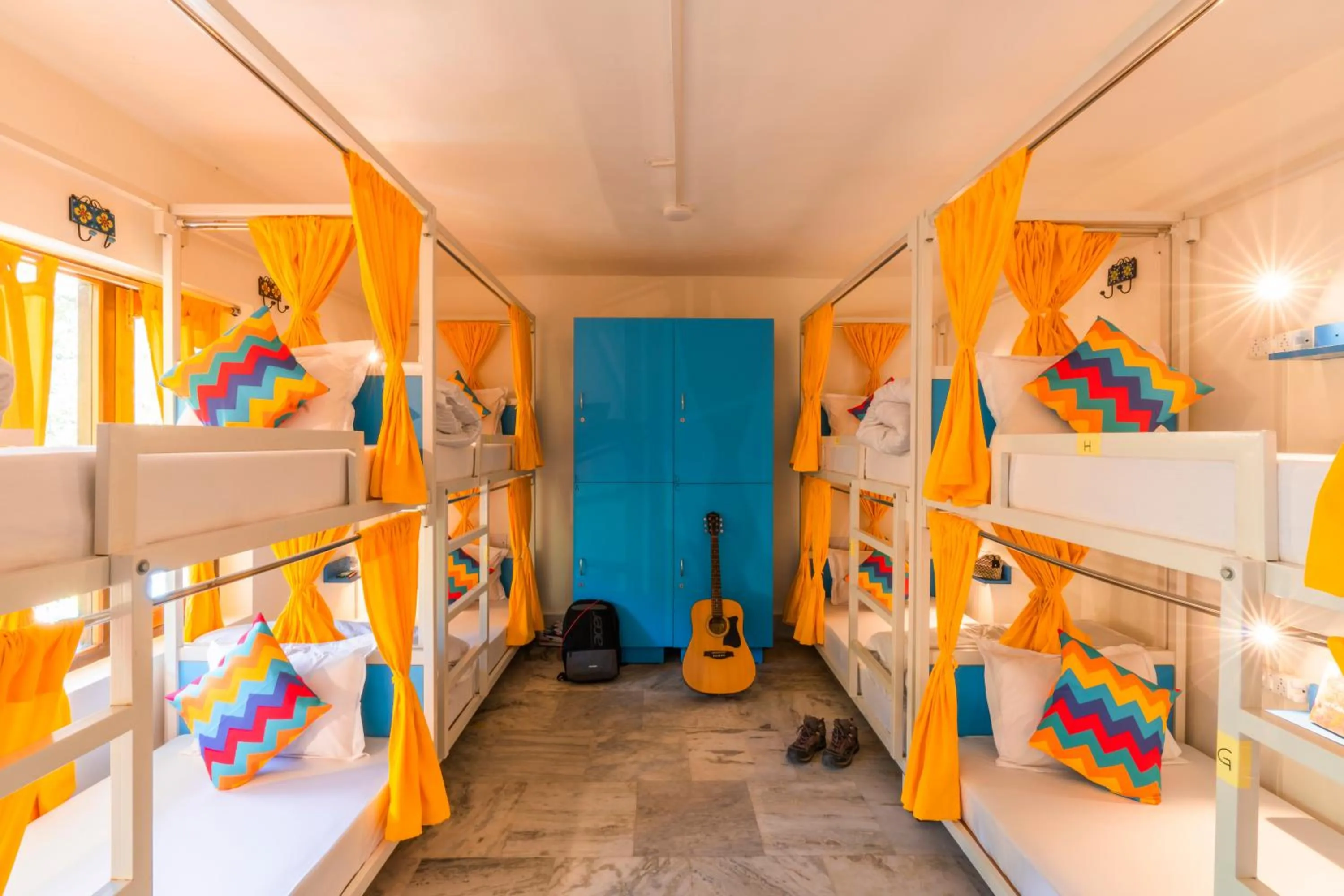 Bed in goSTOPS Nainital