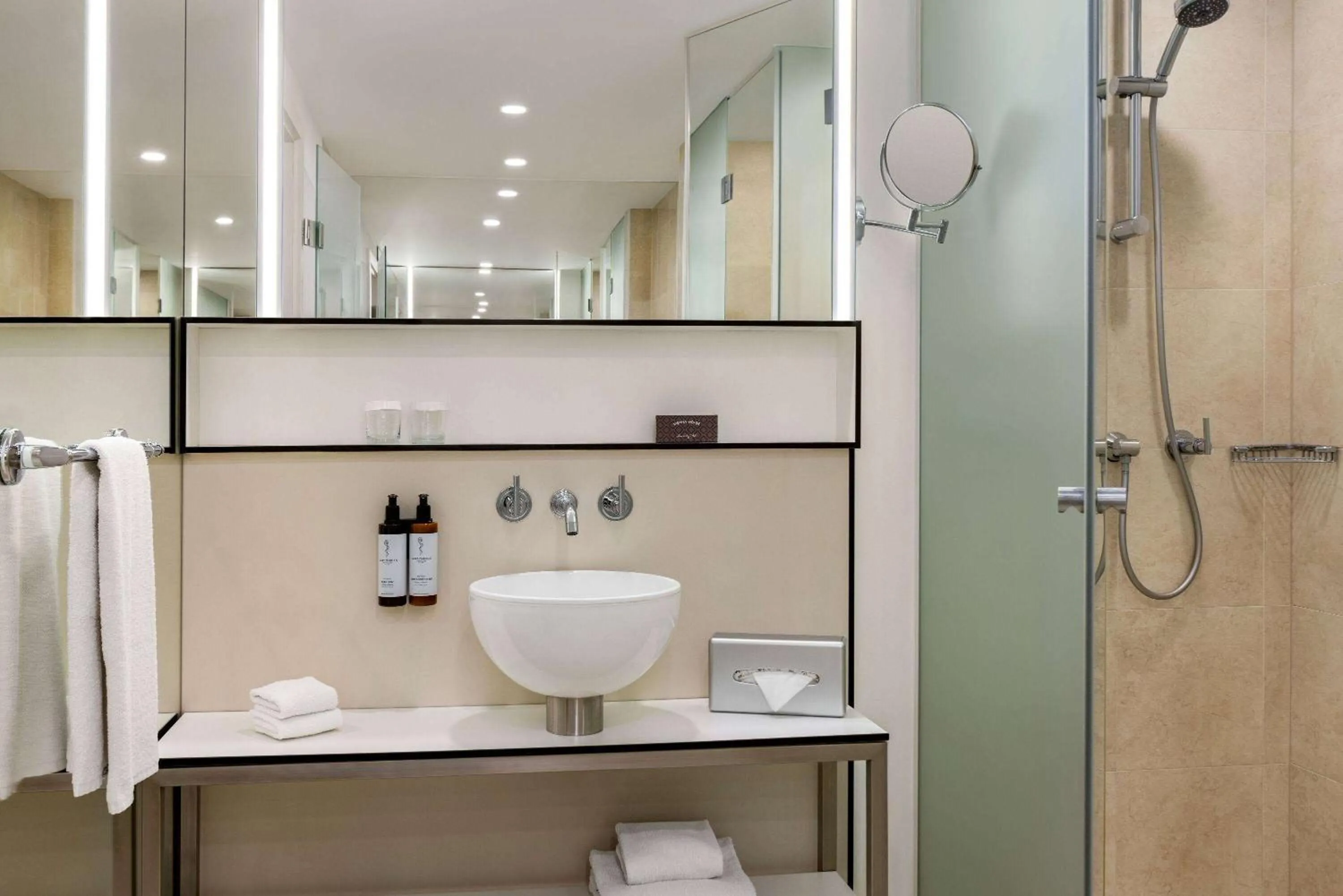 TV and multimedia in Vienna House by Wyndham Andel's Prague