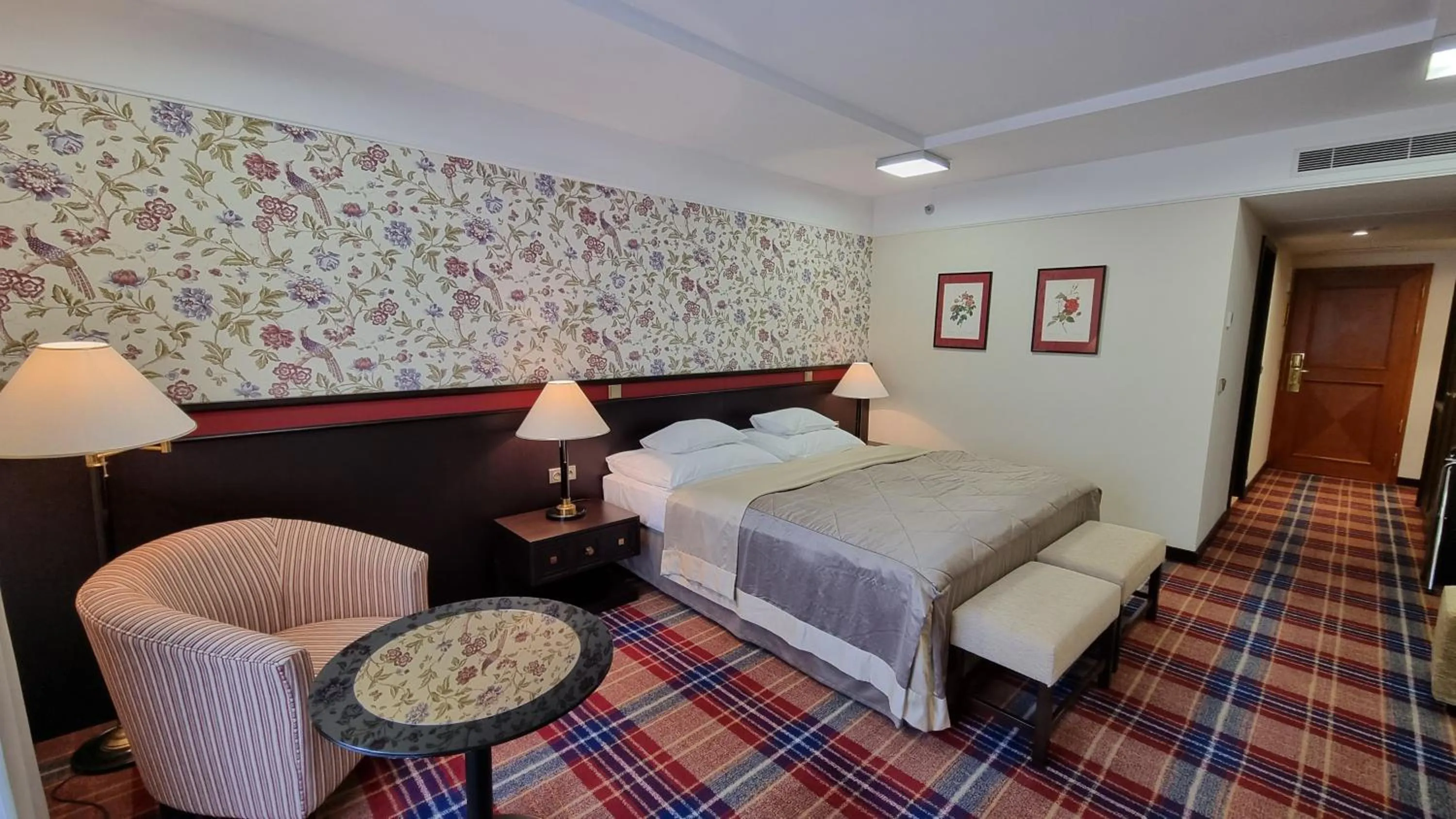 Bedroom, Bed in Hotel Savoy Prague