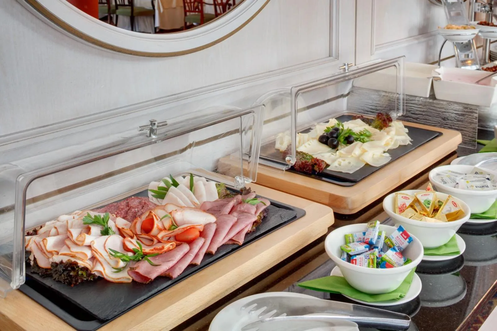 Breakfast in Hotel Savoy Prague