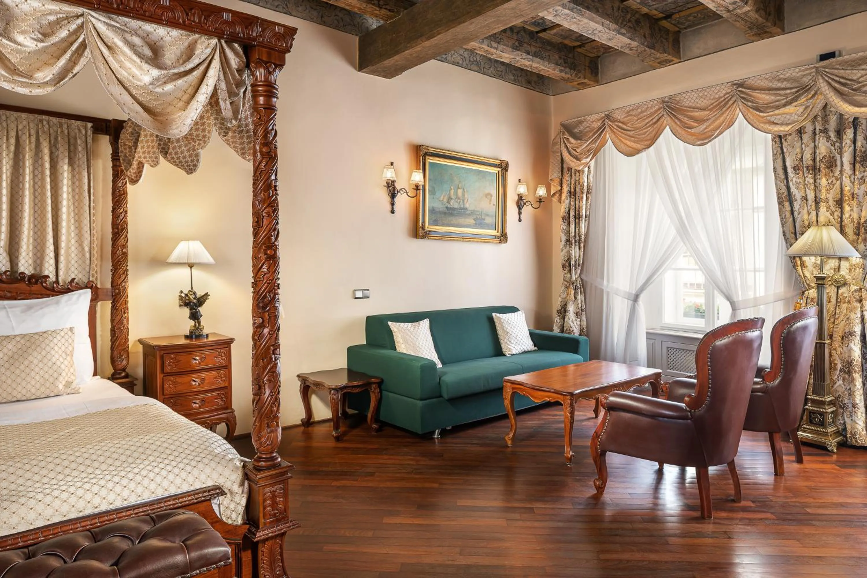 Bed in Iron Gate Hotel & Suites Prague by BHG