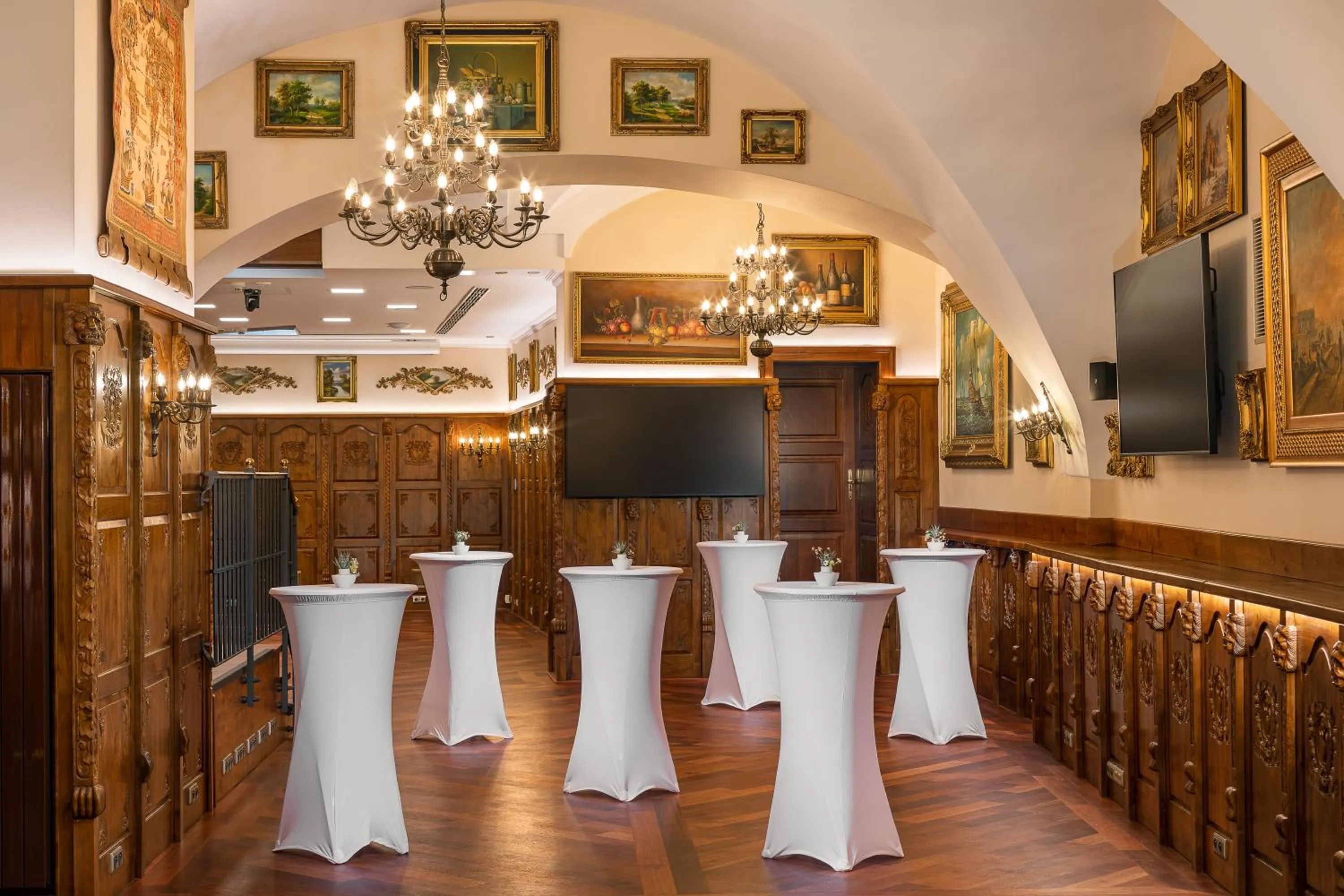 Business facilities in Iron Gate Hotel & Suites Prague by BHG