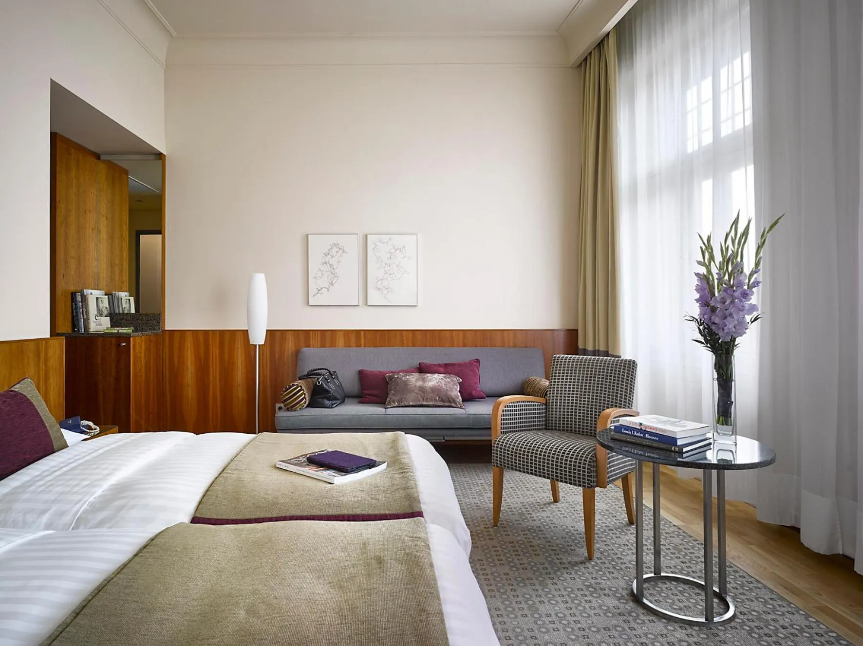 Bedroom, Bed in K+K Hotel Central