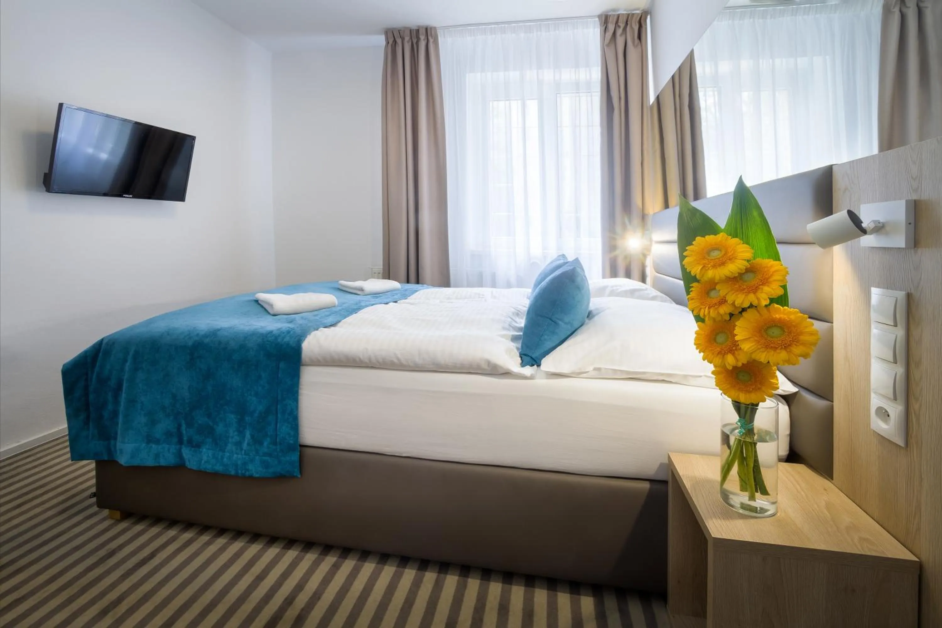 Bedroom, Bed in Hotel White Lion