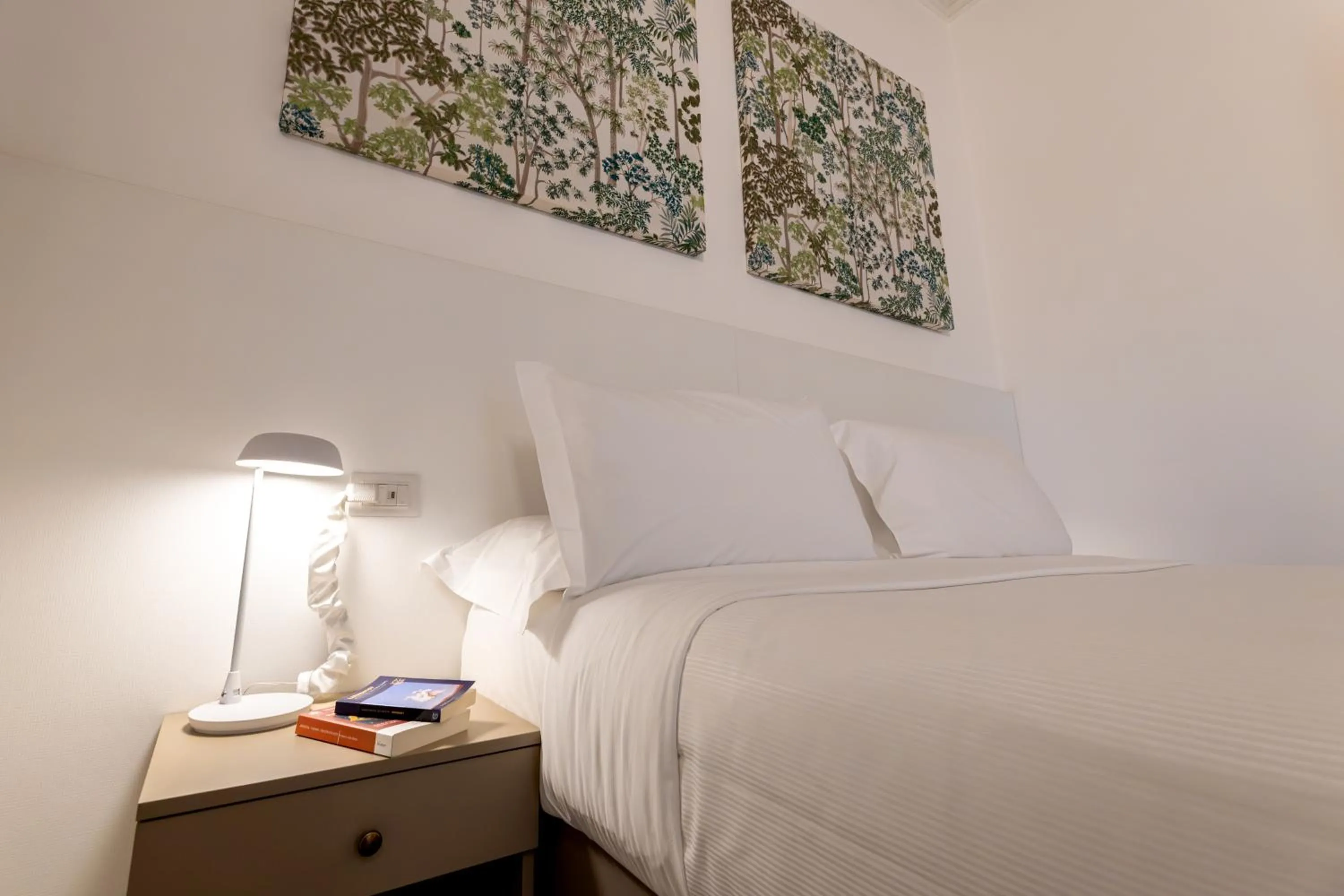 Bed in Riflessi Acireale Palace Suites