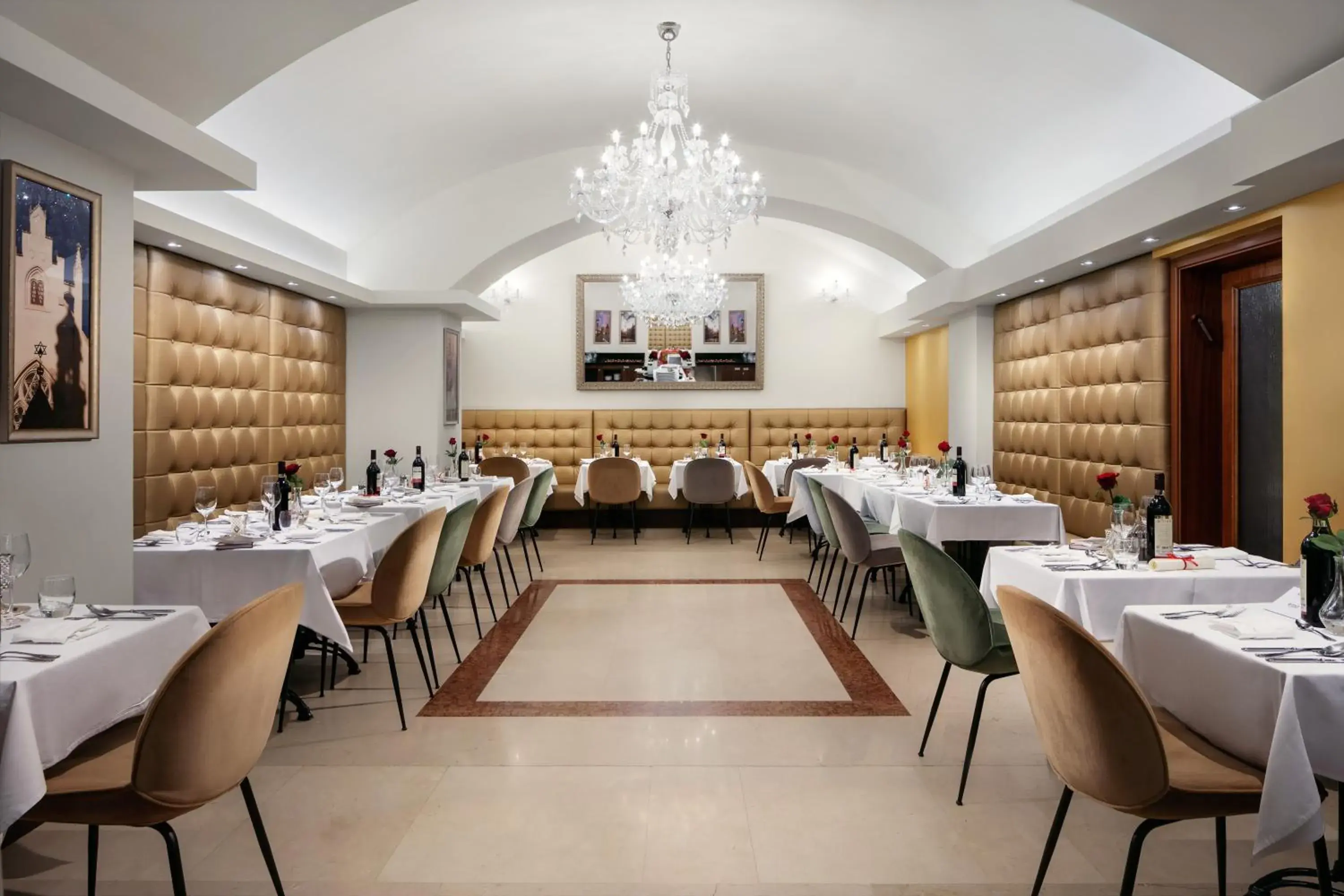 Restaurant/places to eat in Kosher Hotel King David Prague Restaurant/places to eat in Kosher Hotel King David Prague