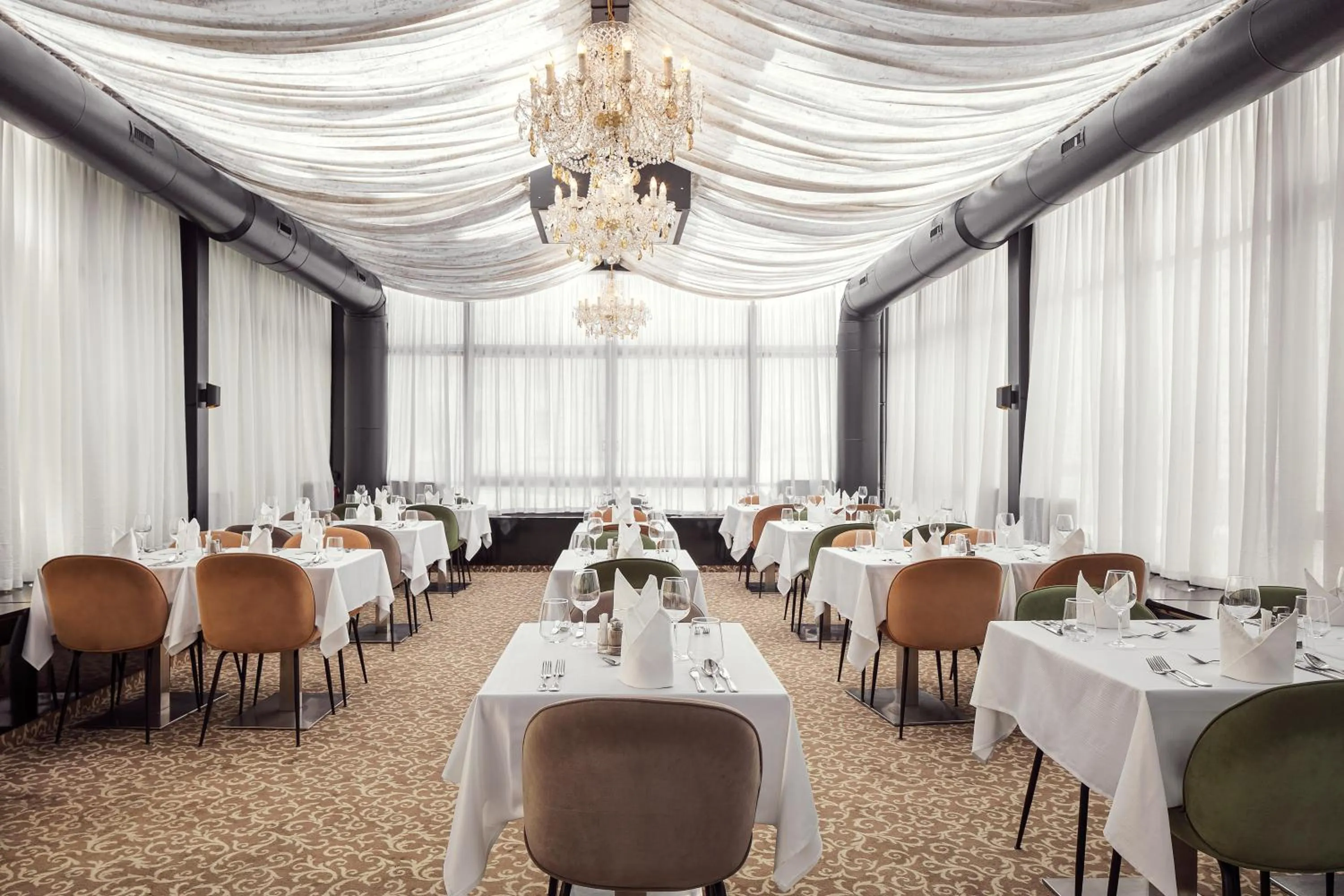 Dining area in Kosher Hotel King David Prague