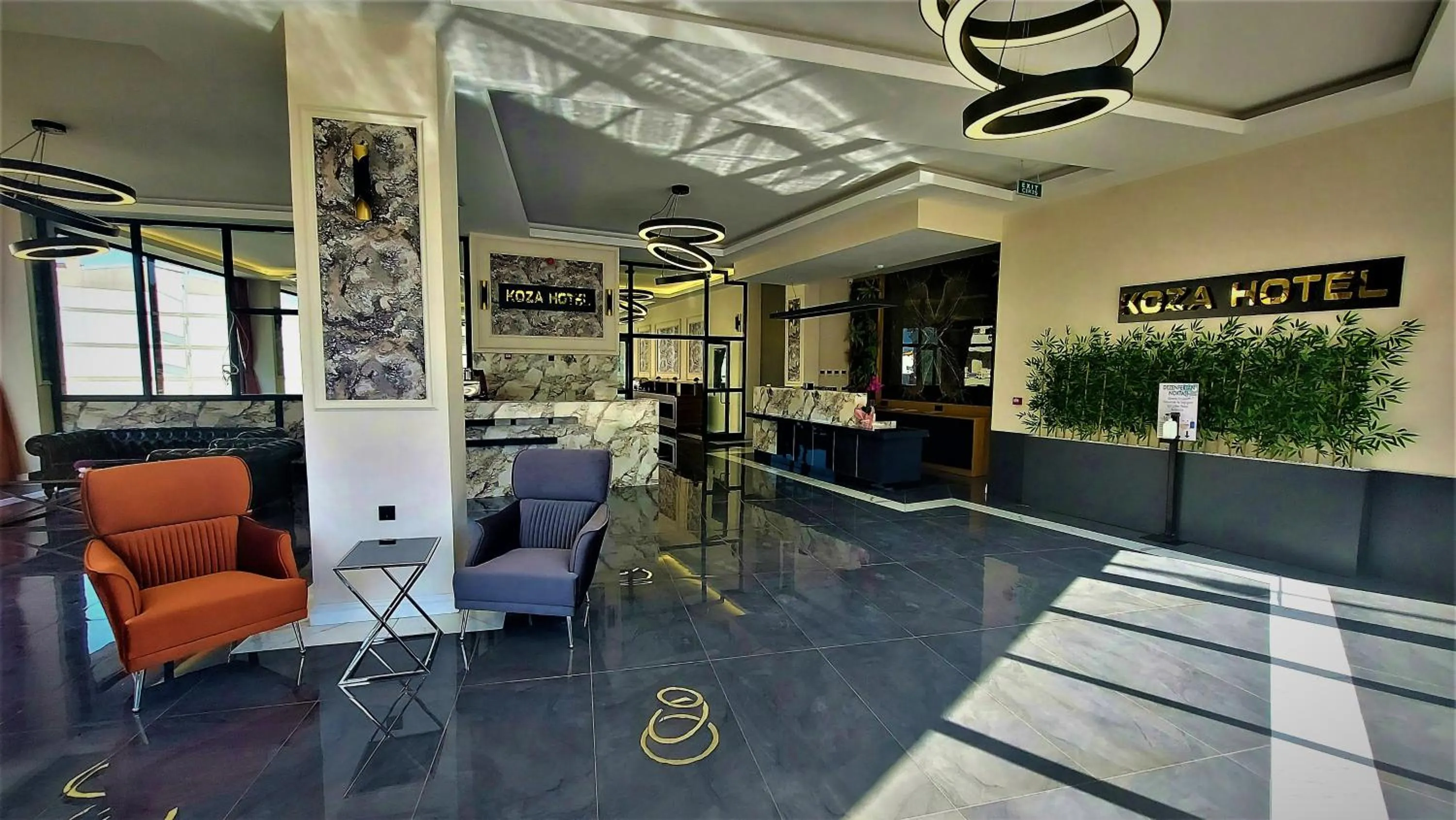 Lobby or reception in BURSA KOZA HOTEL