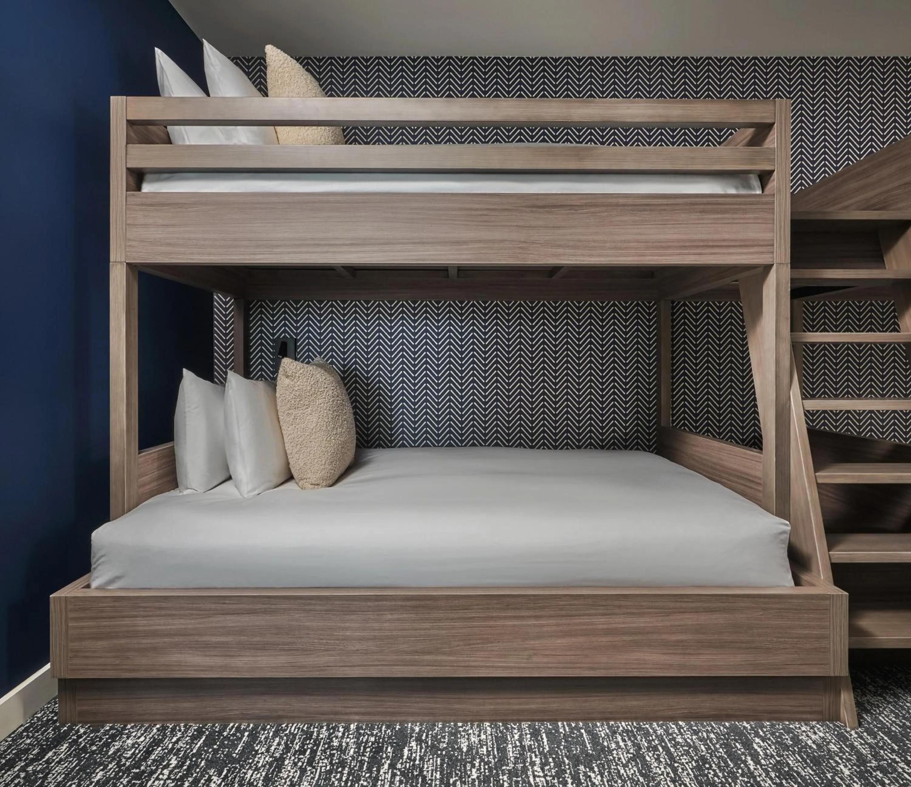 bunk bed, Bed in Pendry Park City